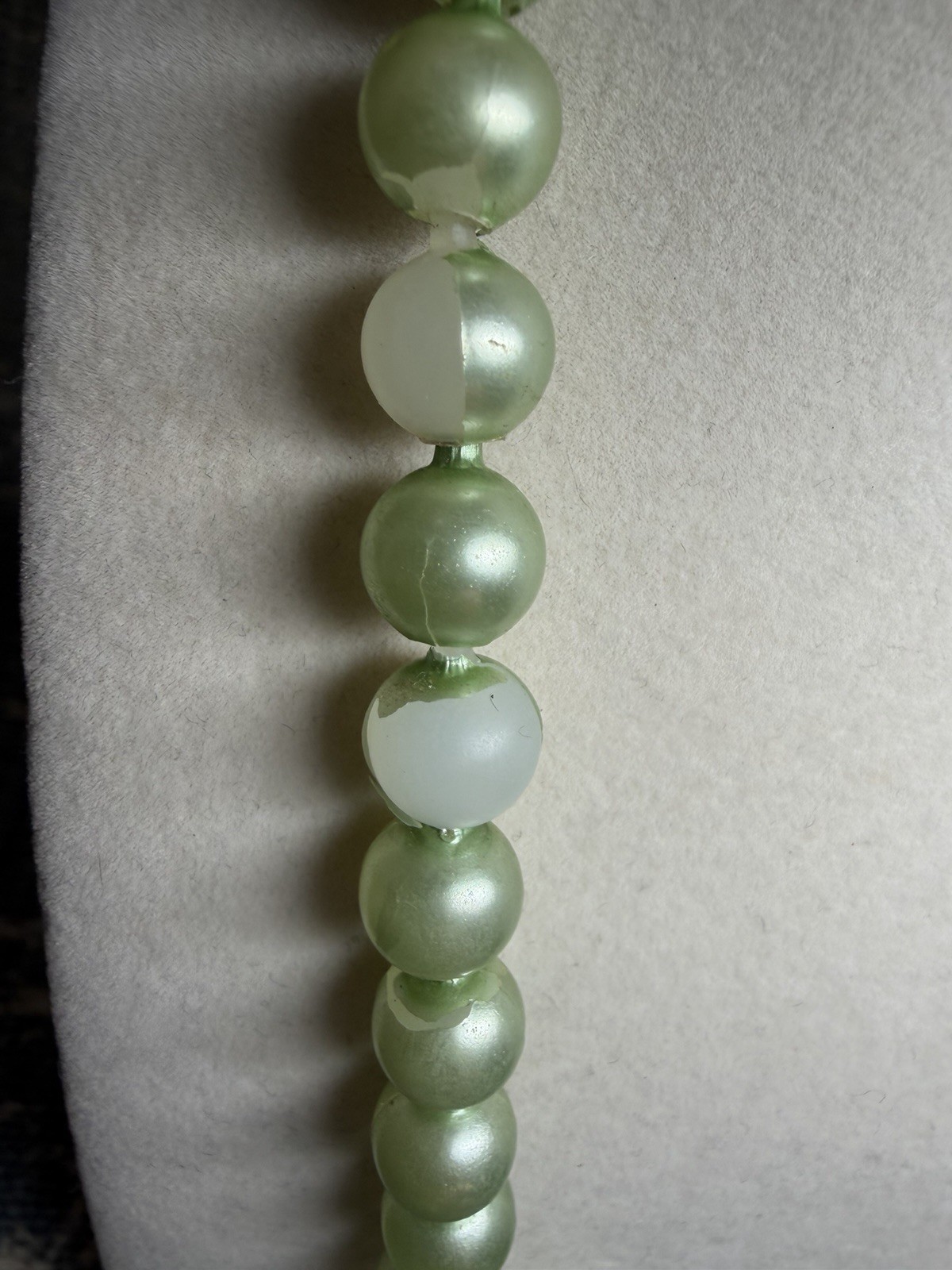 VTG Pop Bead Necklace Multi Shade Pearl Metallic Green Adjustable Retro
