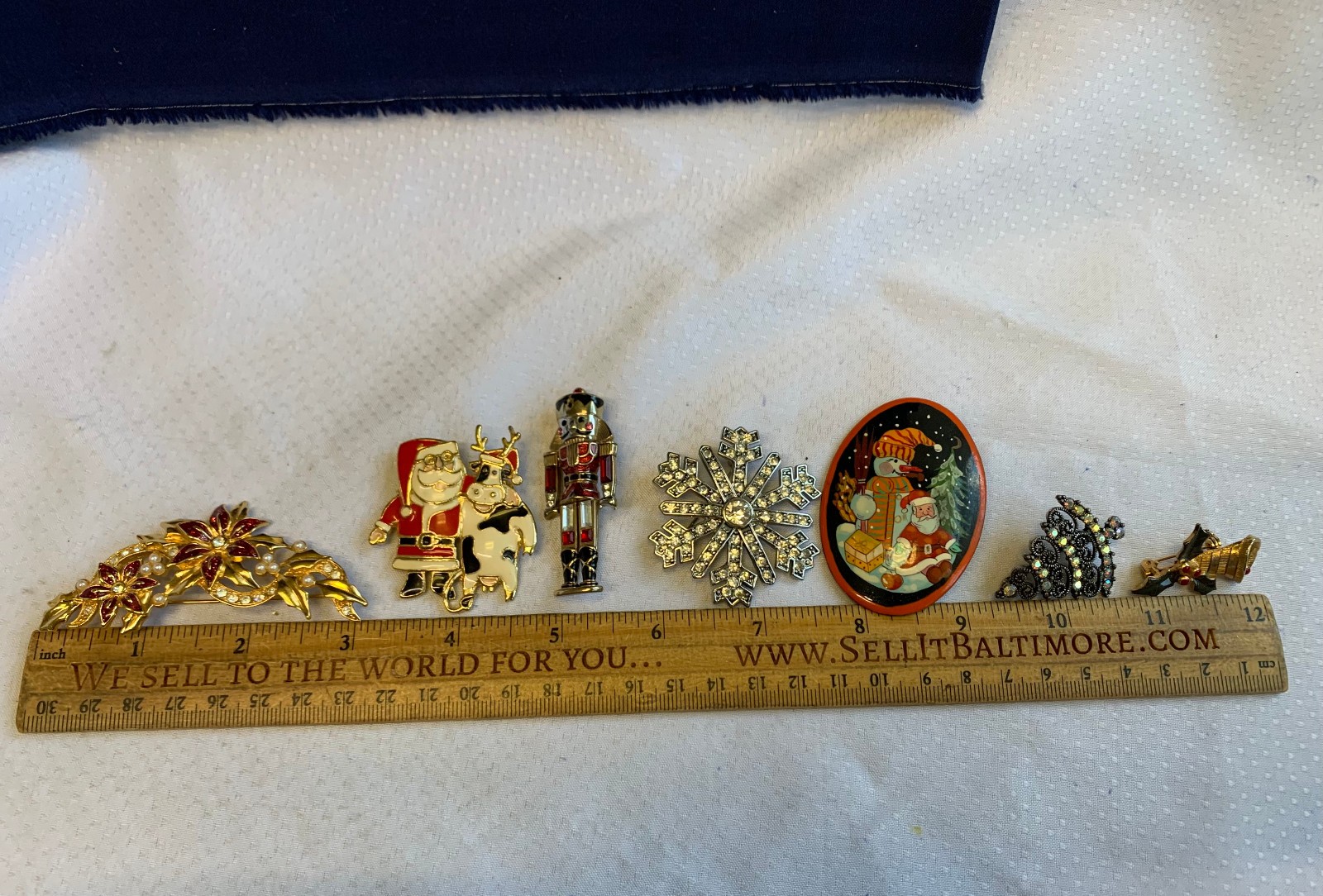 Vtg Christmas Brooch Lot Berebi Monet Gerrys Avon Jacmel Jewelry Scatter Pins