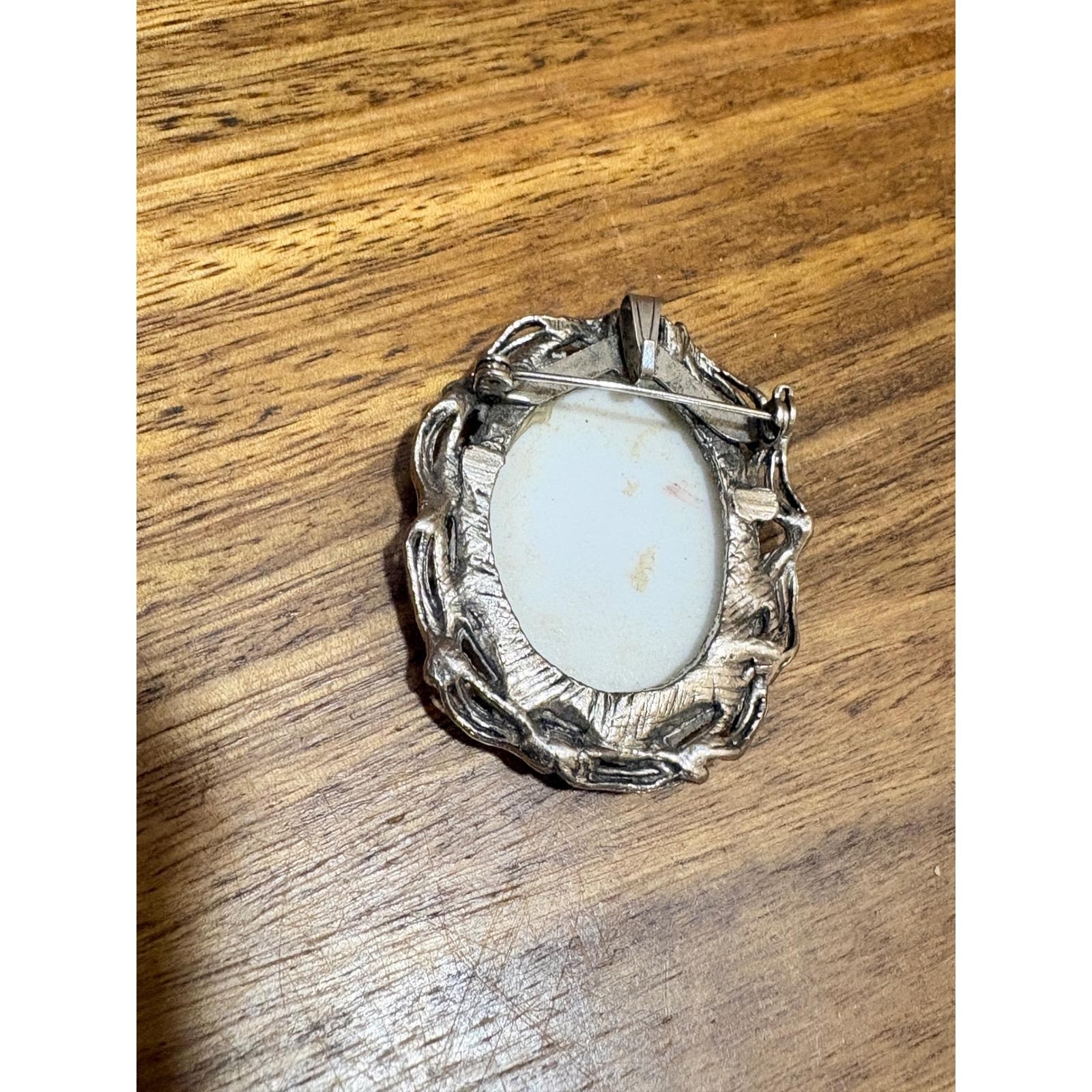 Vintage Floral Bouquet Oval Brooch Pendant Silver Tone Ornate Frame Victorian