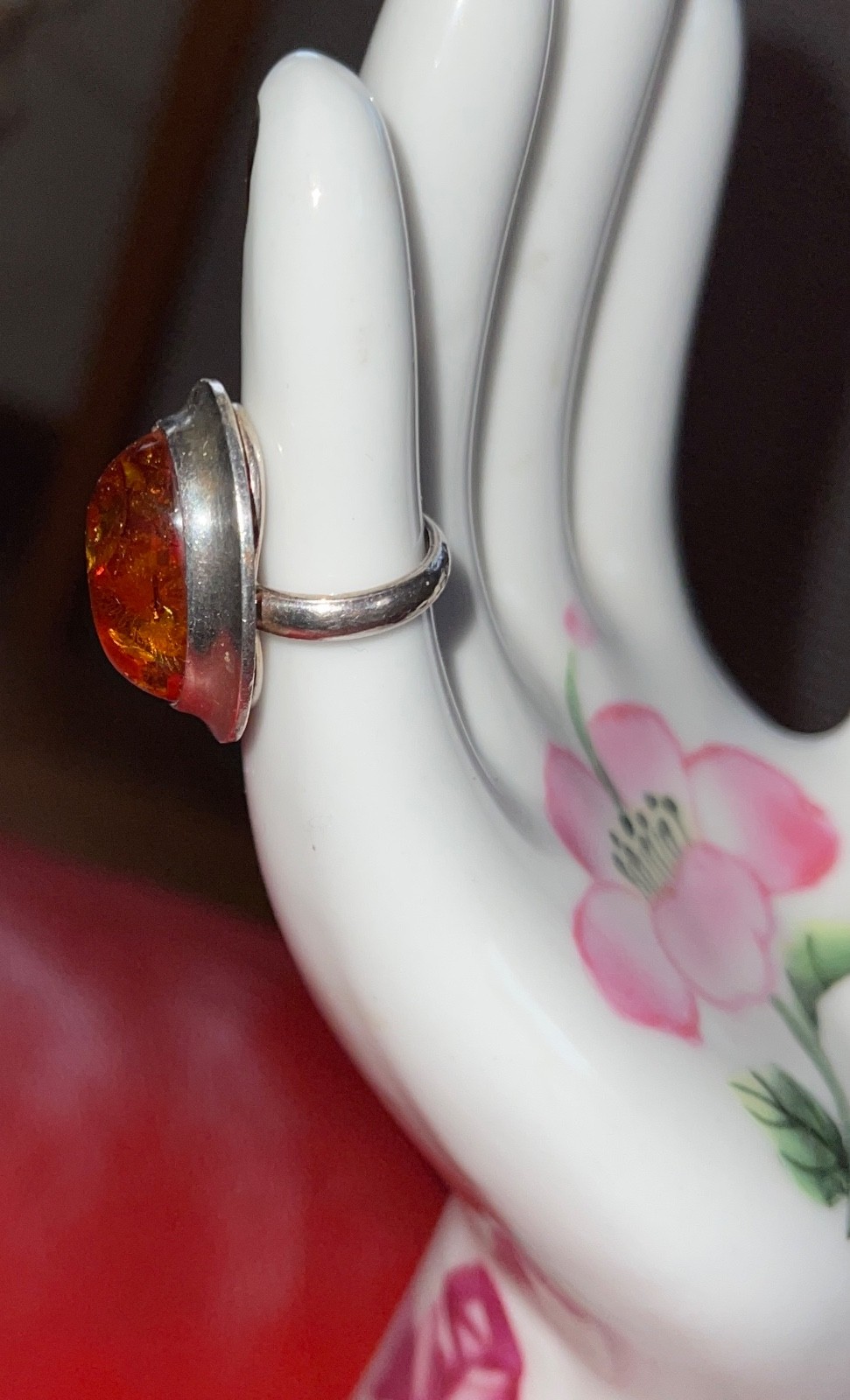 Amber Huge Stone Ring Size 2 Vintage 1980’s Fab Inclusions GLOWS! Unmarked