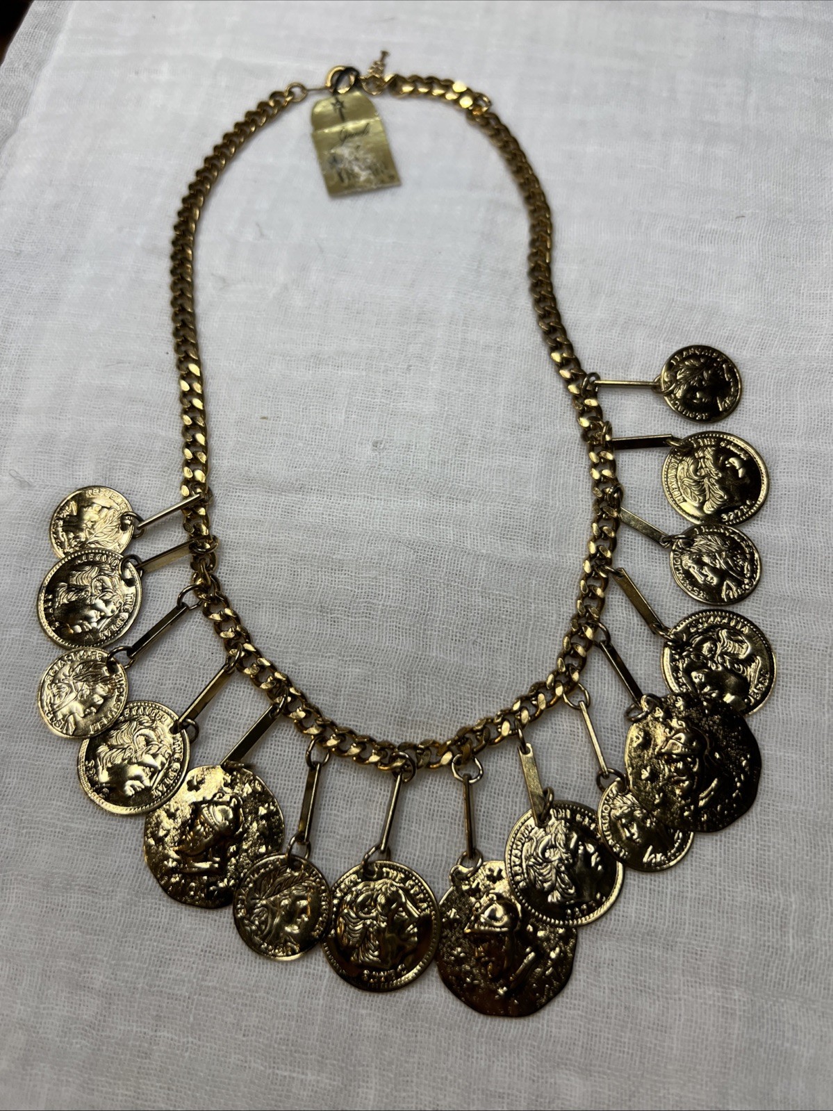 VTG NWT Crown Trifari Jewels Antique Gold Roman Coin Bib Necklace 15” 1978-85