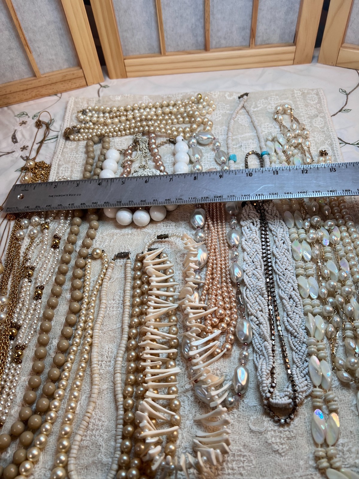 Vintage lot of White and off-white necklaces 20 pieces total gorgeous lot