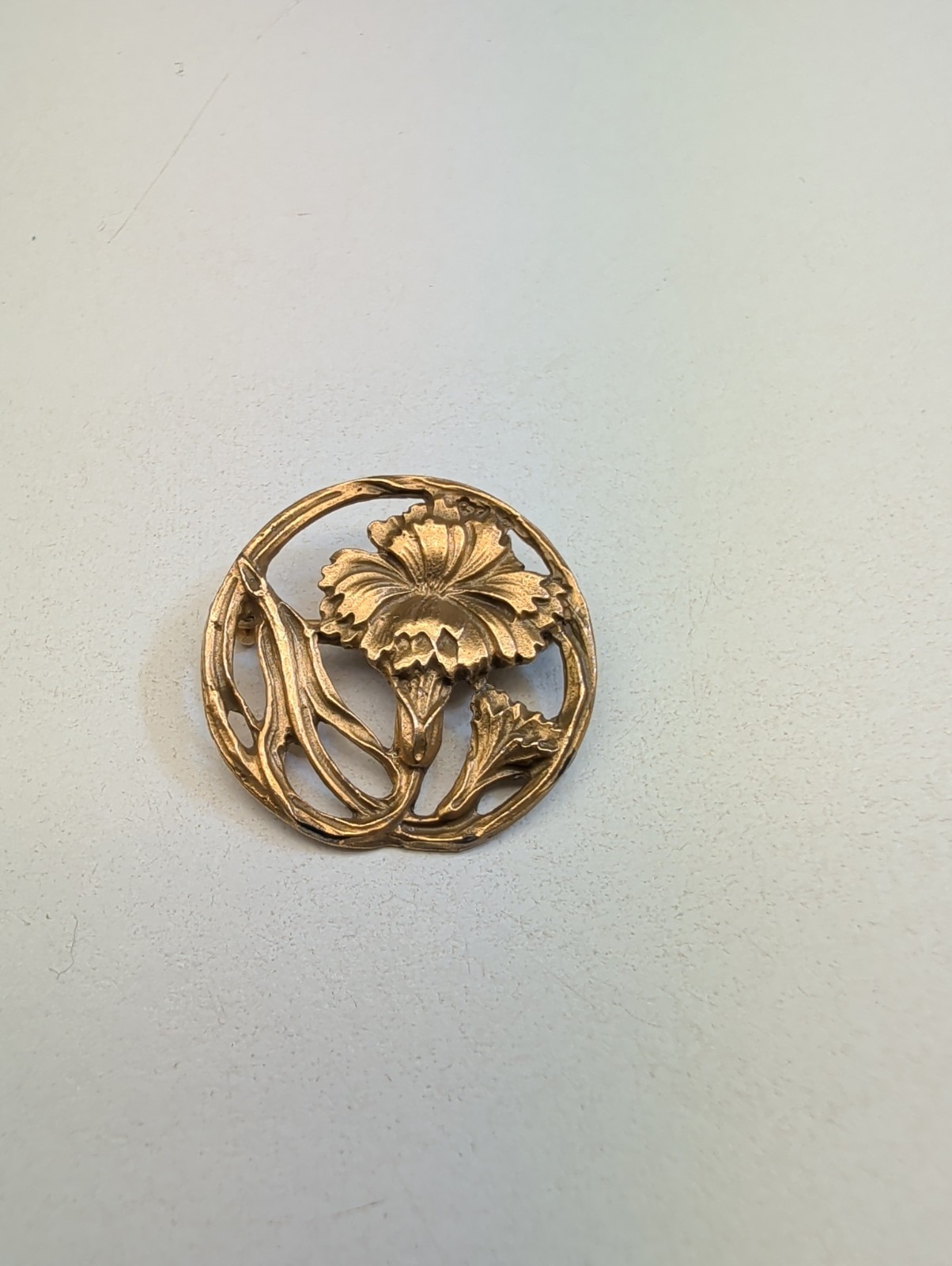 Vintage Signed ALVA Museum Replicas Art Nouveau Gold Tone Openwork Flower Brooch