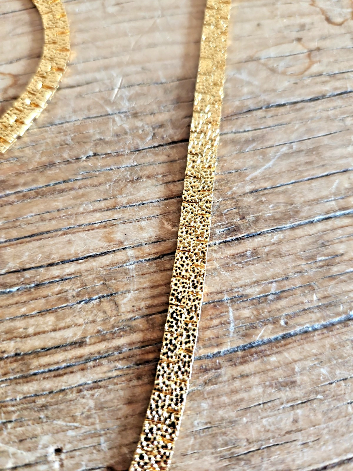 Vintage Electro-Plate Gold Textured Flat Chain Necklace 24″ & Bracelet Set 44g