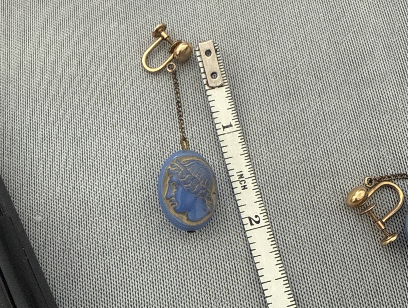 VTG Blue Intaglio Men Figure Head 1/20 12kGF One Of Kind Rare 2”1/4 Earring