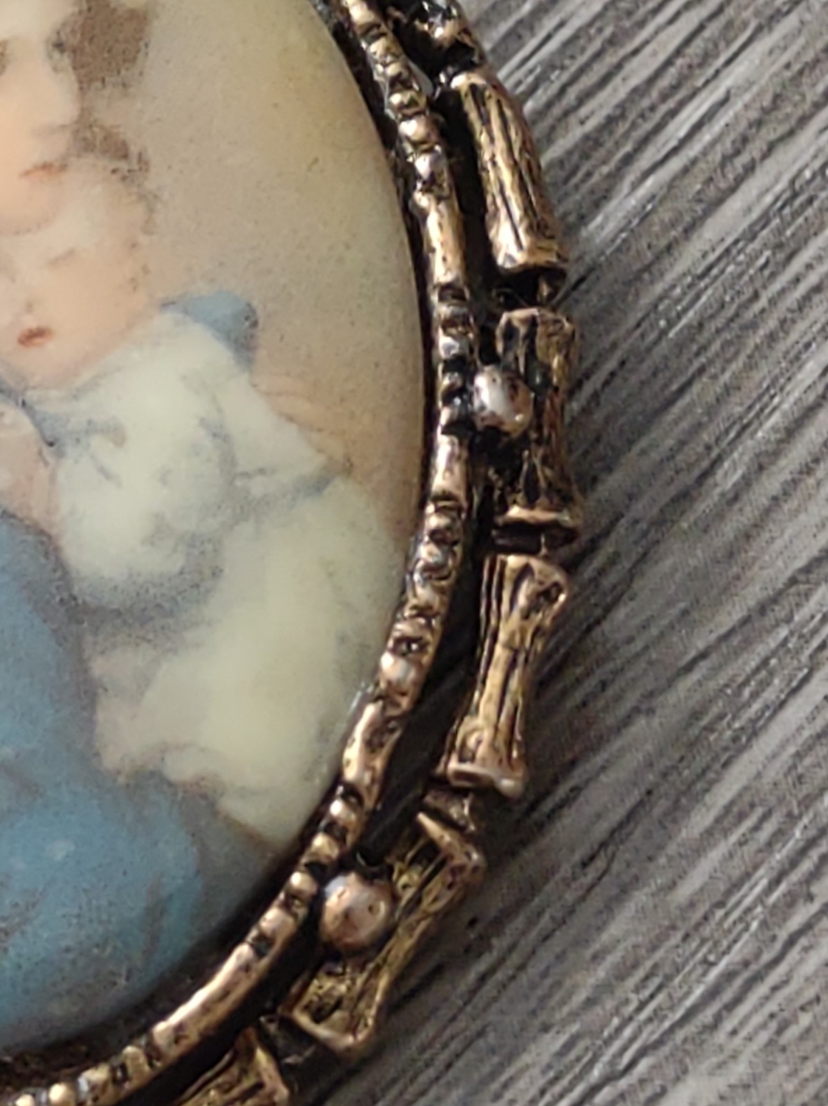 Vintage Madonna And Child Brooch Pin Pictorial Porcelain Mother And Baby