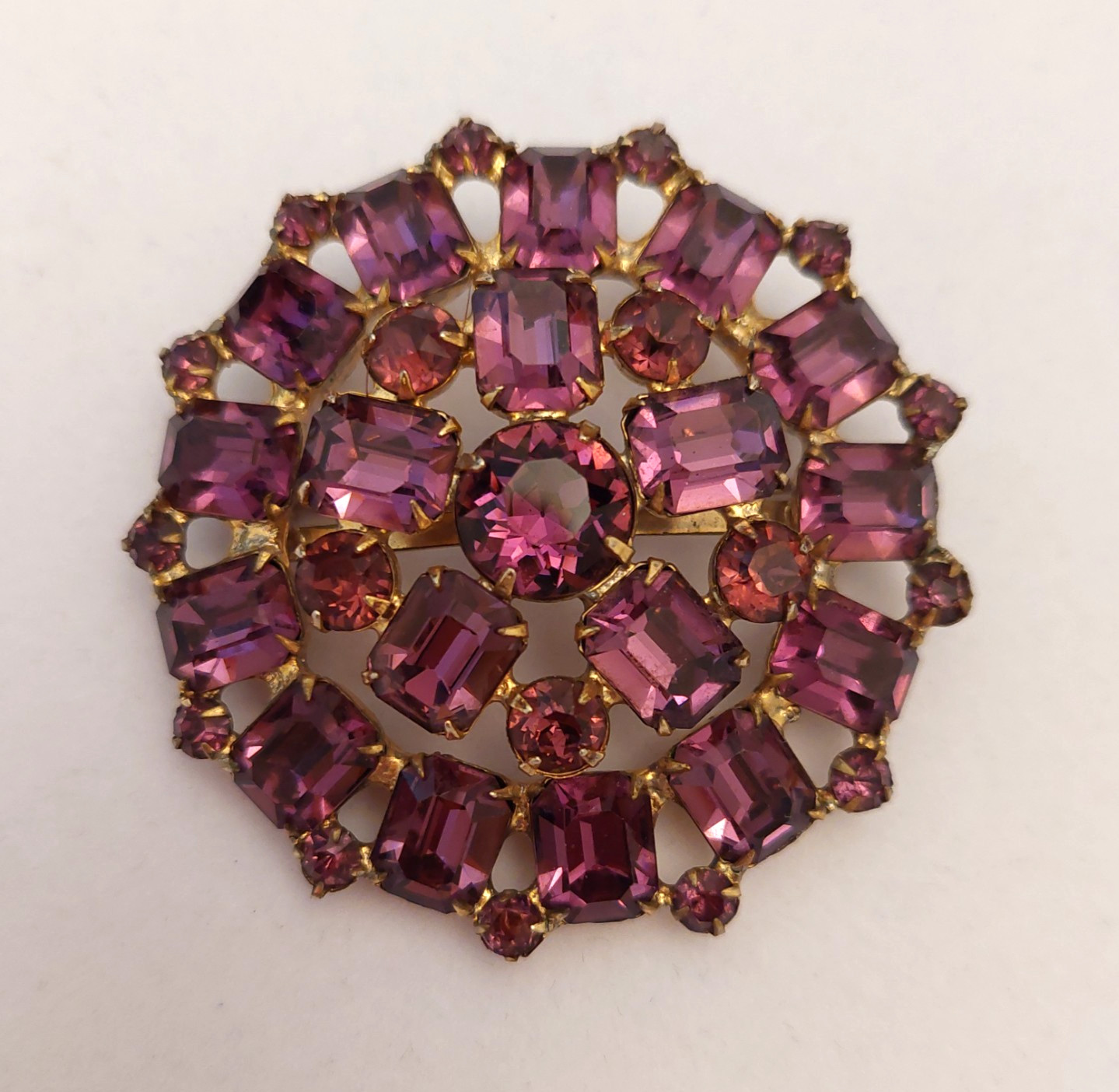 Vintage Weiss 2 1/2 Inch Purple Lavendar Brooch – Georgeous!!