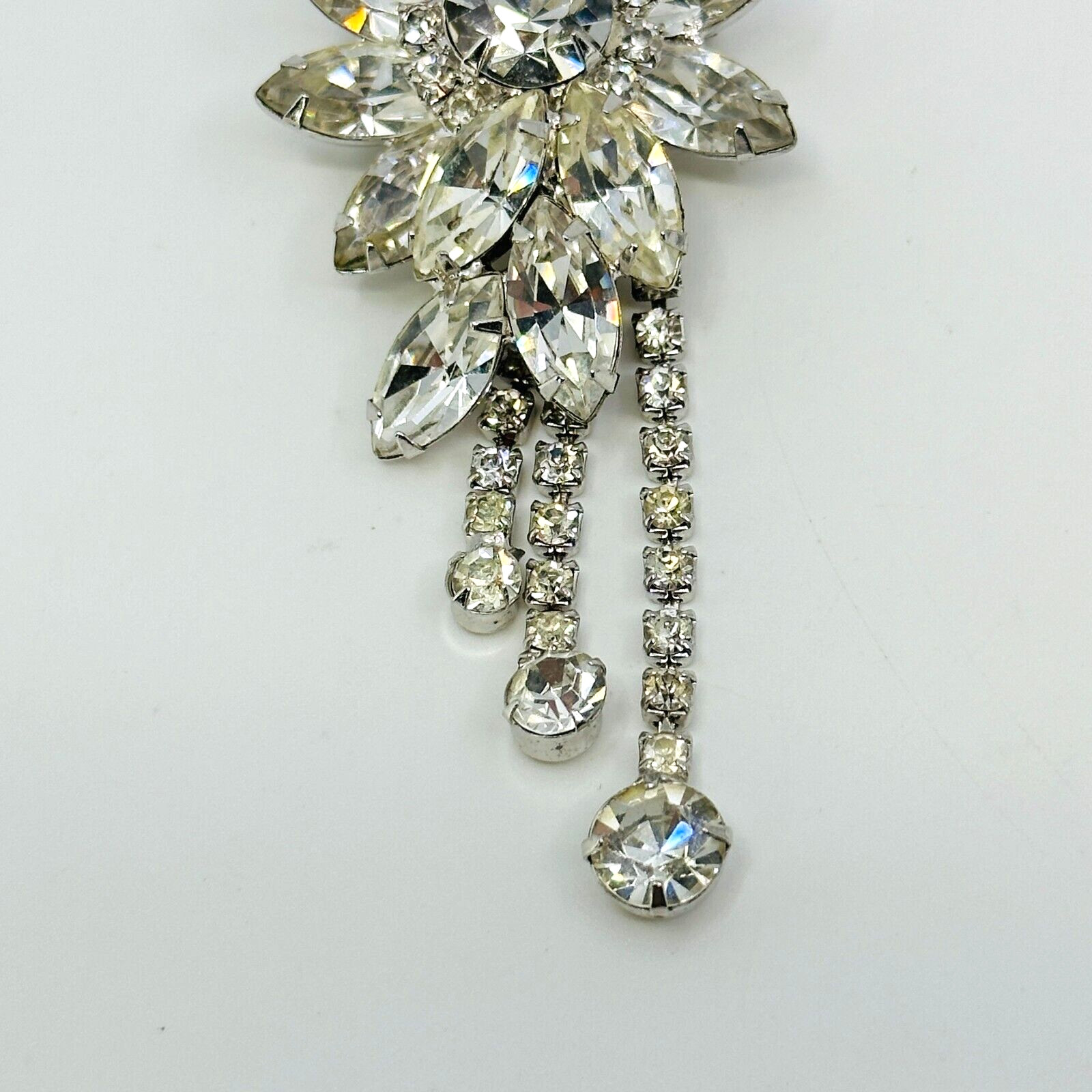 VTG Brooch Rhinestone Flower Prong Set Pendant Stunning Unsigned Beauty 3.5″