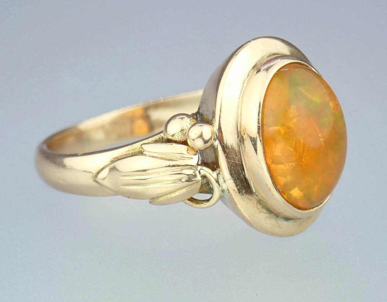 Glowing Antique Victorian Solid 14K Rose Gold Ethiopian Opal Grape Vine Ring S 5