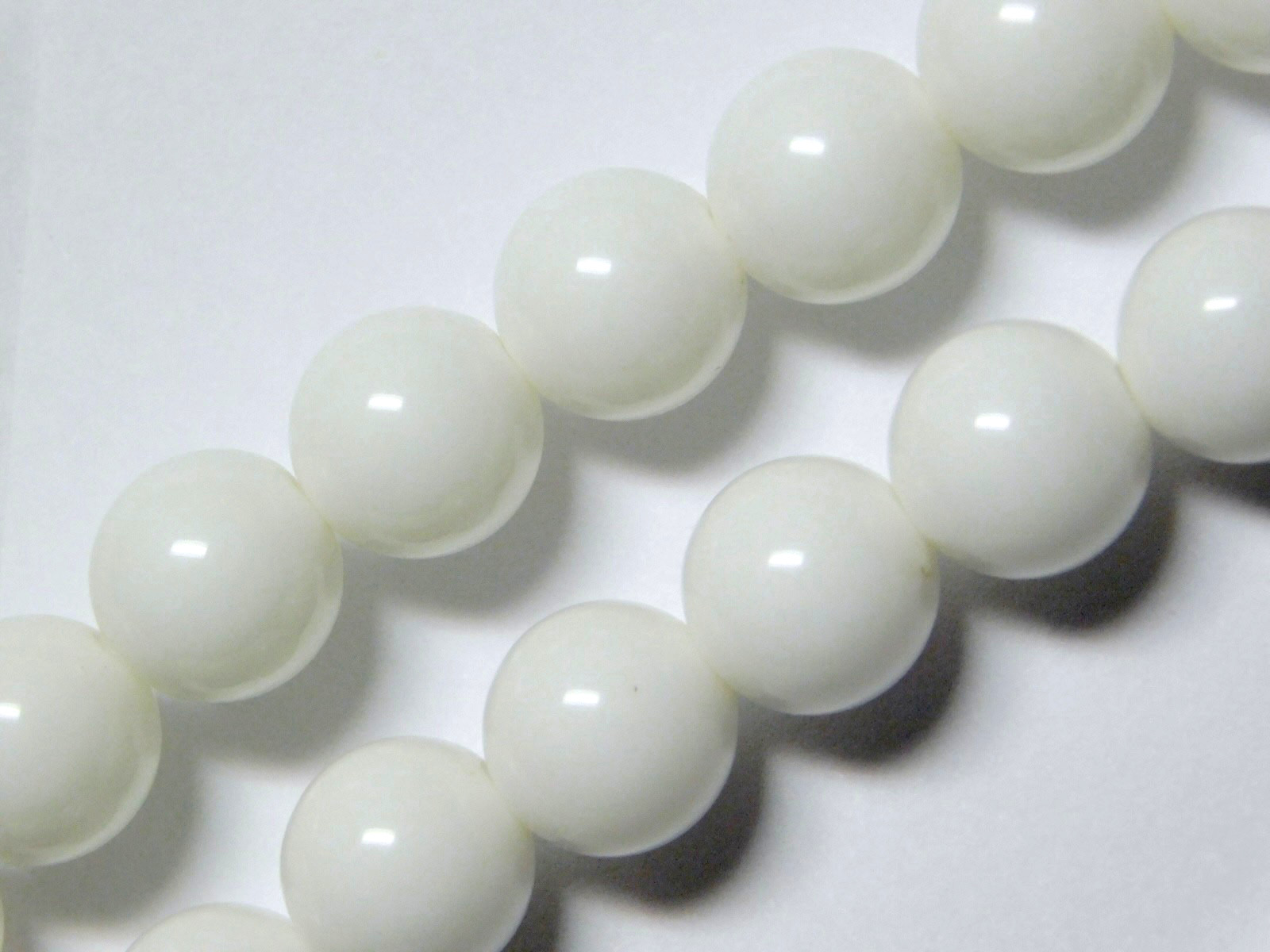 KJL KENNETH J LANE For AVON MIDNIGHT ROSE WHITE BEADED STATEMENT NECKLACE 1987