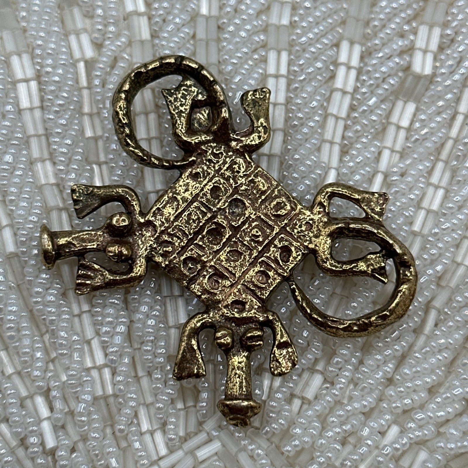 Rare vintage ALVA MUSEUM REPLICA gold tone aztec maya Alligator #89