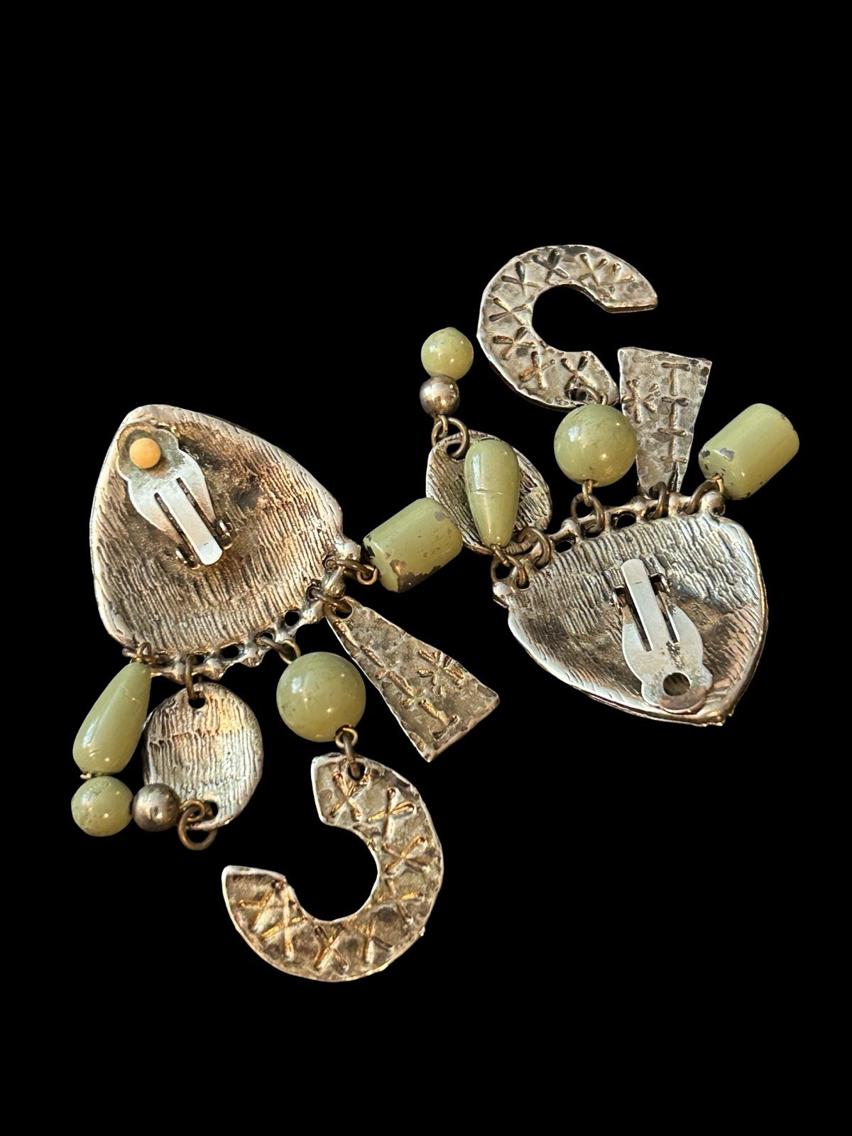 VTG Boho Tribal Metal Dangling Charm Earrings 3.5” Cabochon Green Gem Chandelier