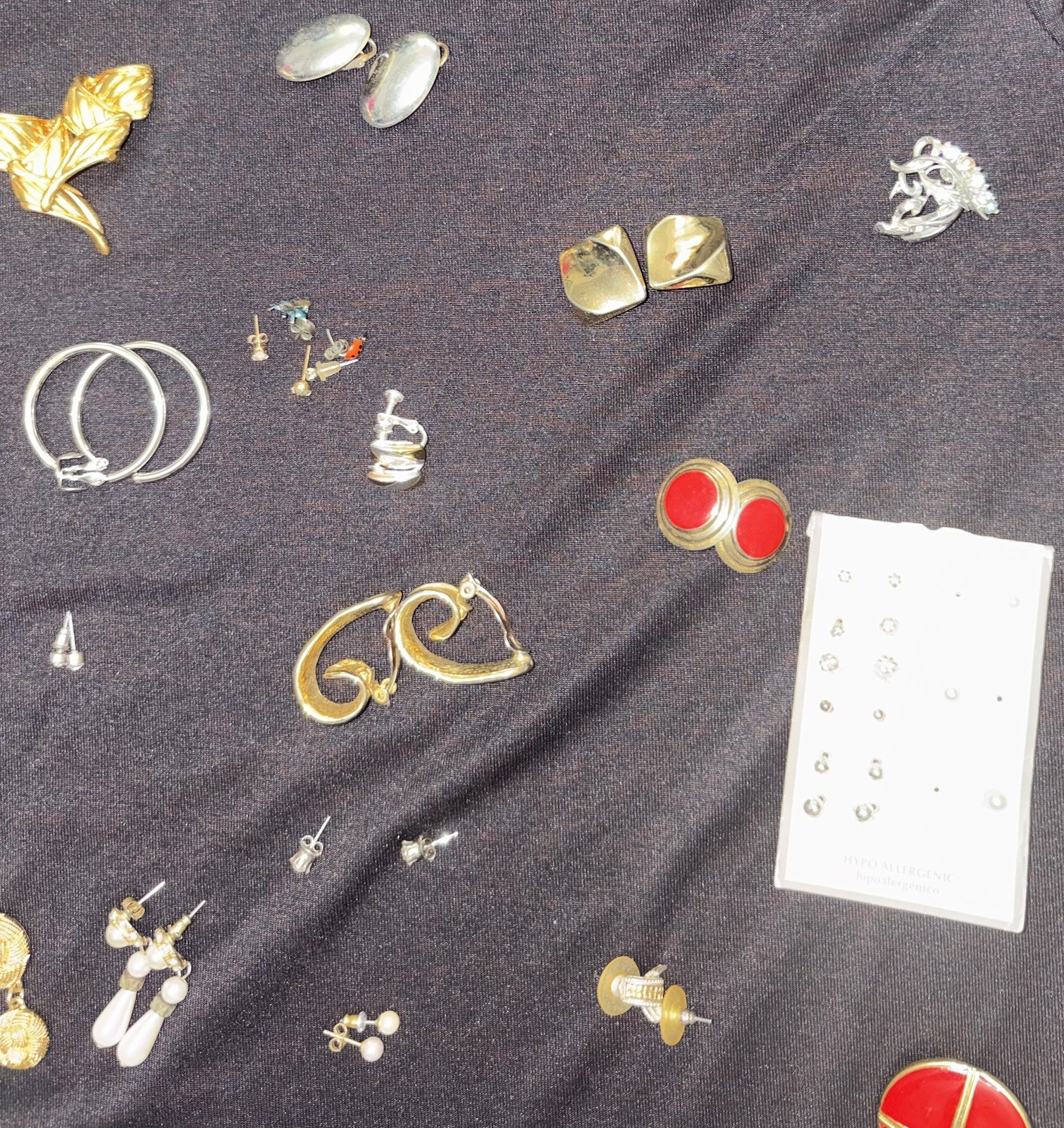 Vintage Mixed Lot Earrings 60s-80s theme costume jewelry