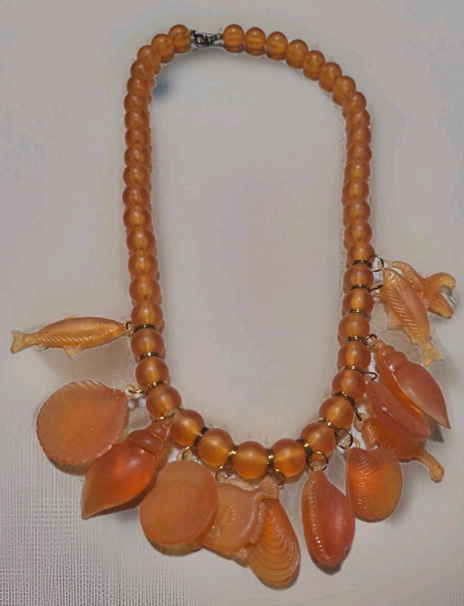 Vtg Lucite Acrylic Retro Glowing Amber Unique Beaded Necklace Shell Fish Charms