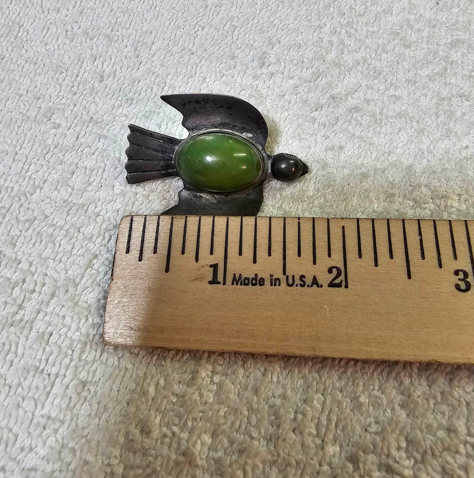 Antique C Catch” Marked Silver Mexico brooch pin w/ cabochon jadeite belly bird