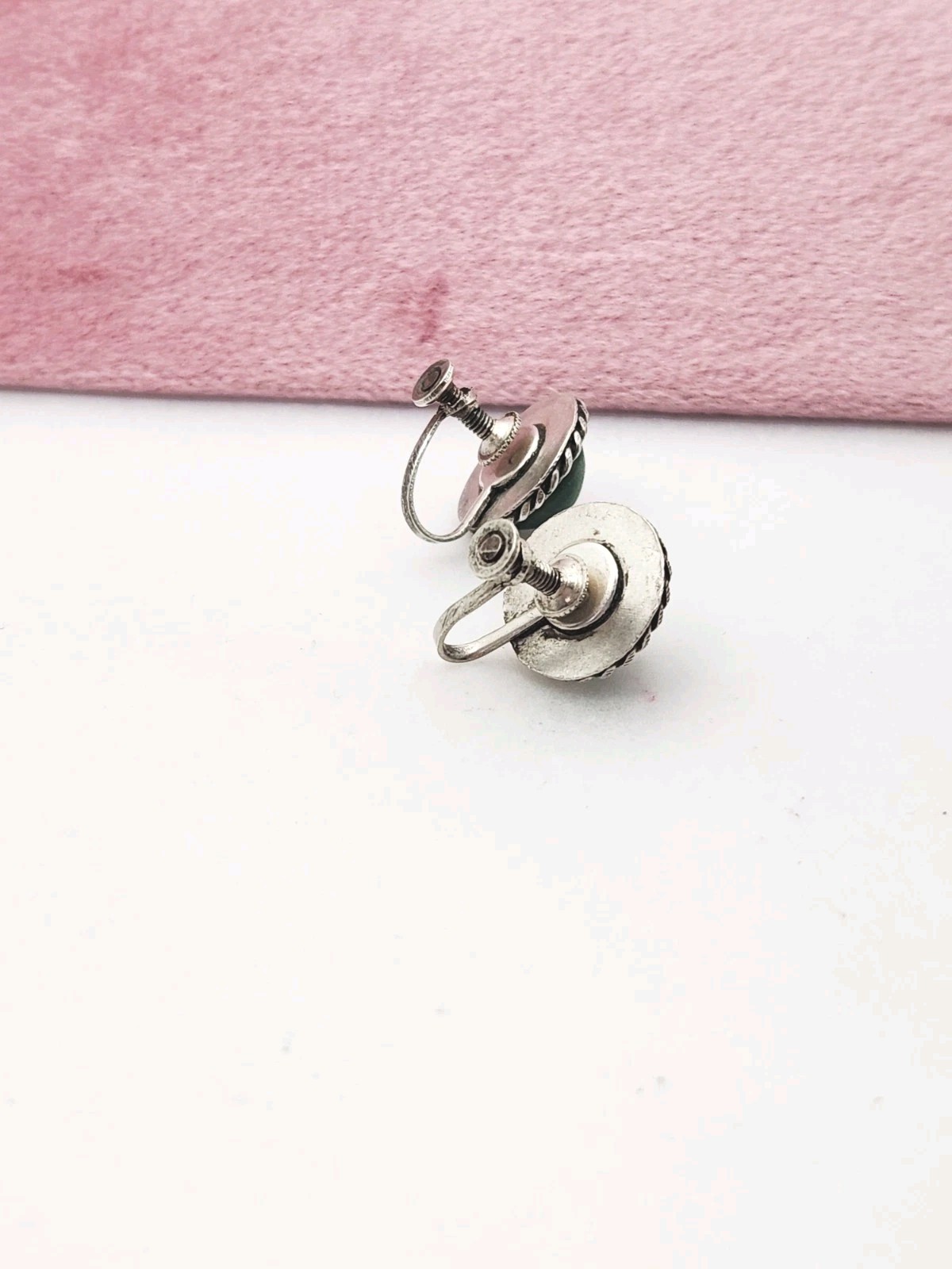 Vintage Sterling Silver Dark Green Cabachon Stone Stud Earrings Screw Back 925