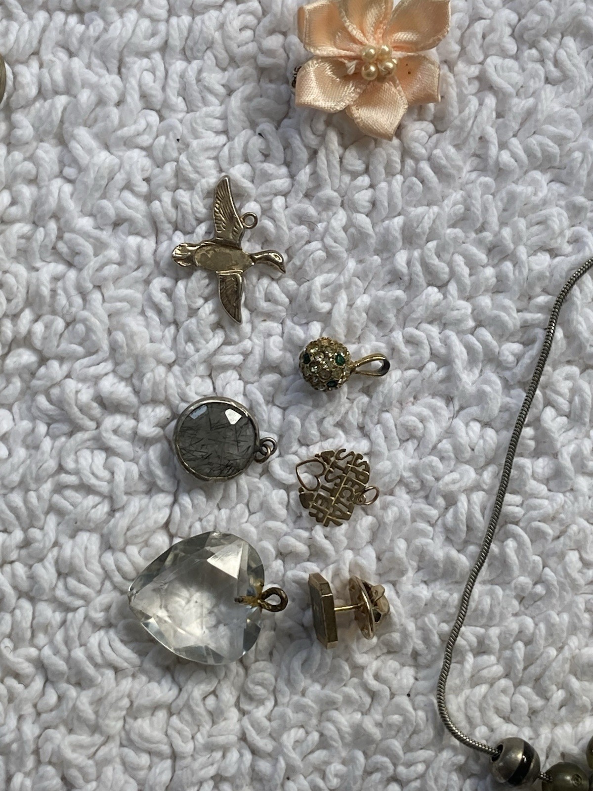 Vintage Estate Costume Jewelry Lot Signed MONET Pendant Cat Brooch Pearl Glass
