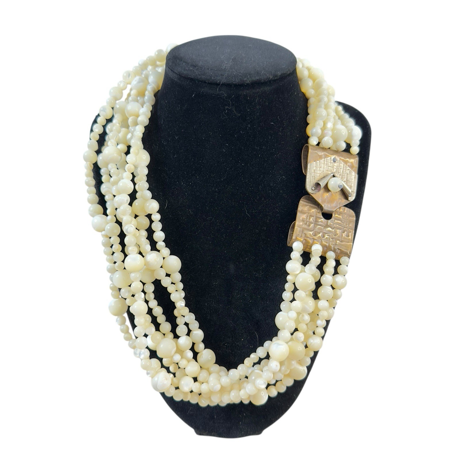VTG Artisan Necklace Charlene Biesele Mother of Pearl Bead & Repousse Brass 20″