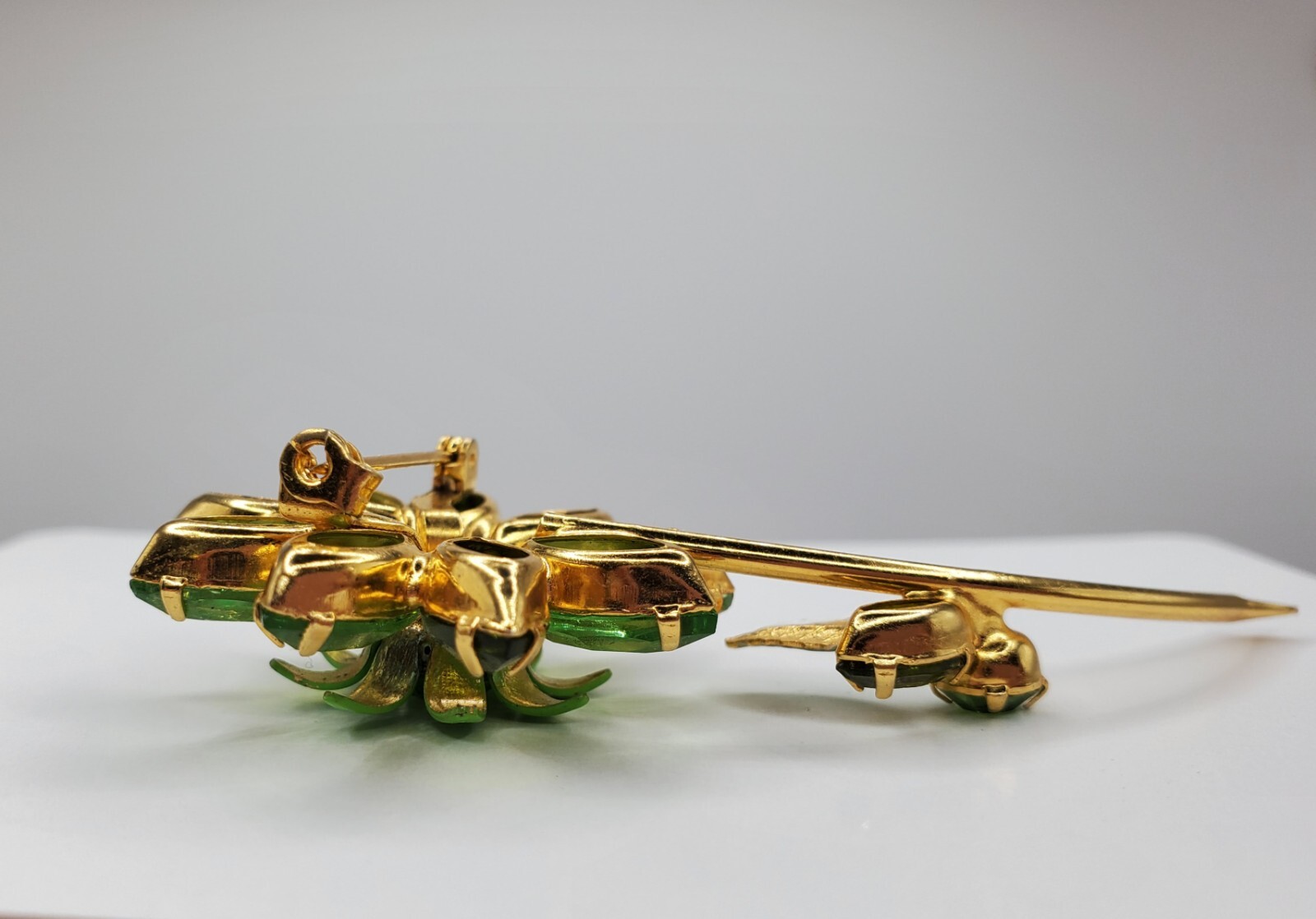 Vintage Adorable Open Back Green Glass , Rhinestones & Enamel Flower Brooch