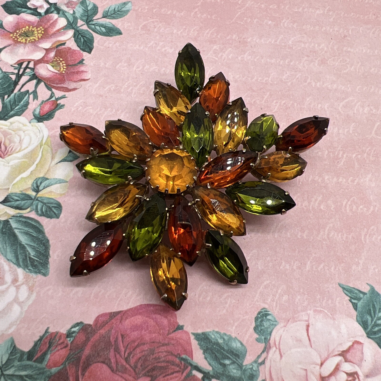 Vintage Beautiful fall colors brown orange yellow green Rhinestone brooch pin
