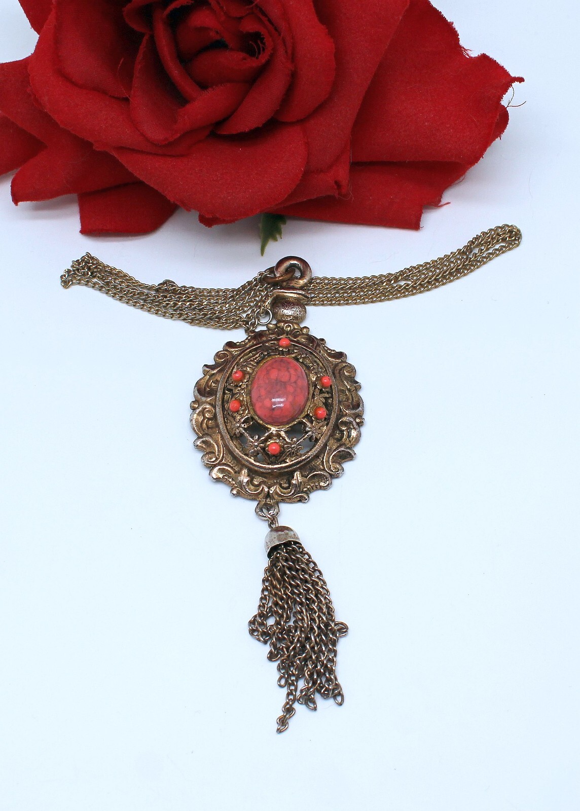 Vintage Gold tone Salmon Color Faux Stone Tassel 24″ Necklace CAT RESCUE
