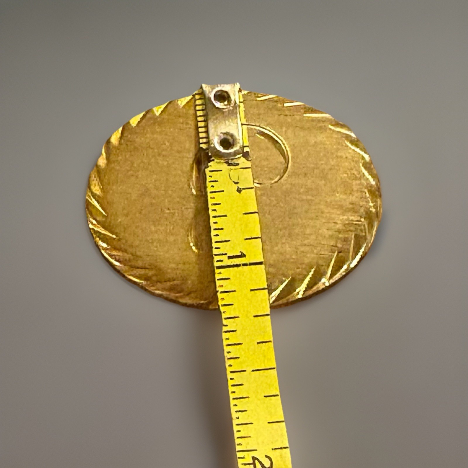 Vintage Monogram Letter “P” Gold Tone Textured Edge Brooch Pin