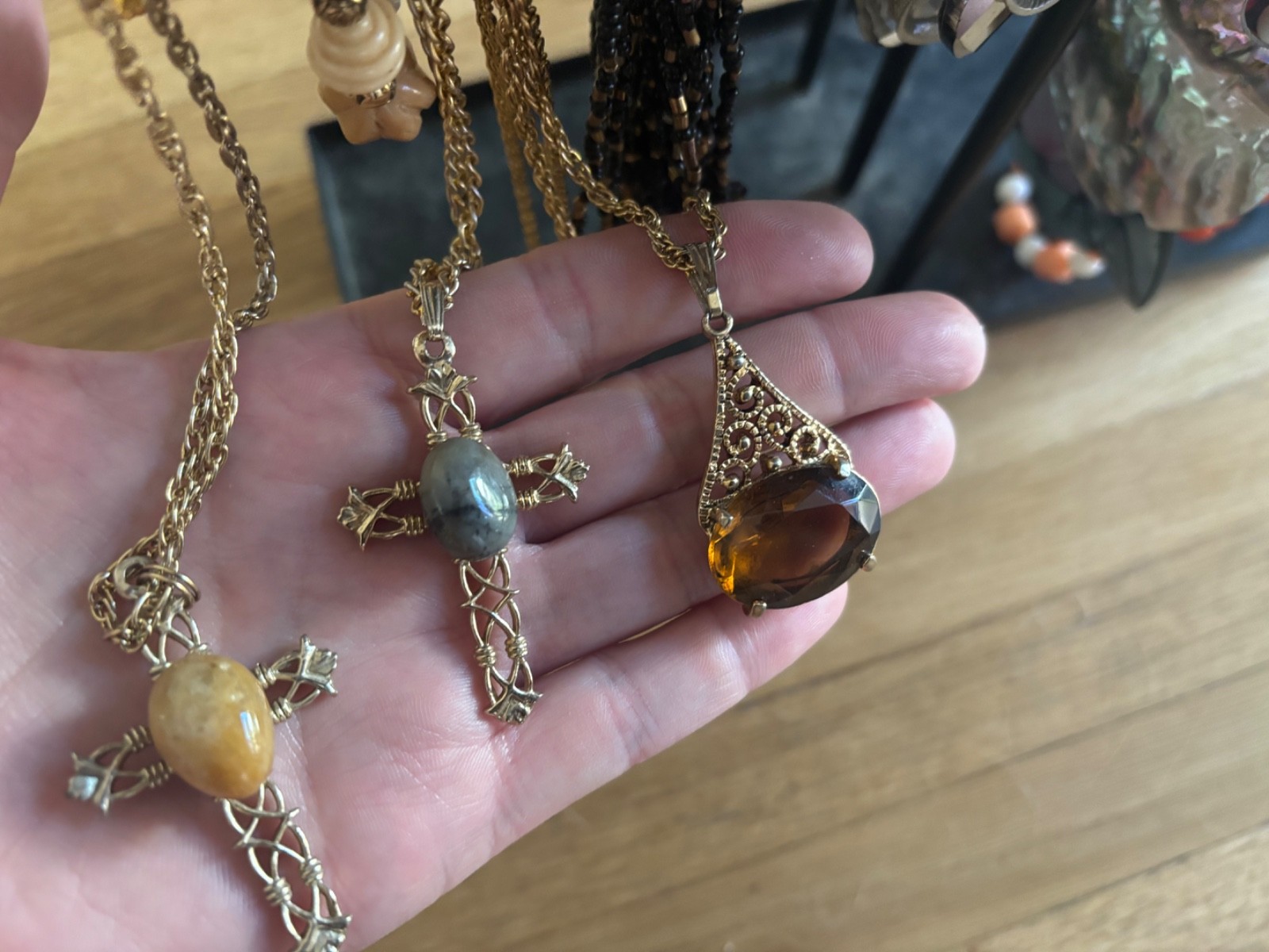 lot of 26 vintage necklaces all different styles and lengths