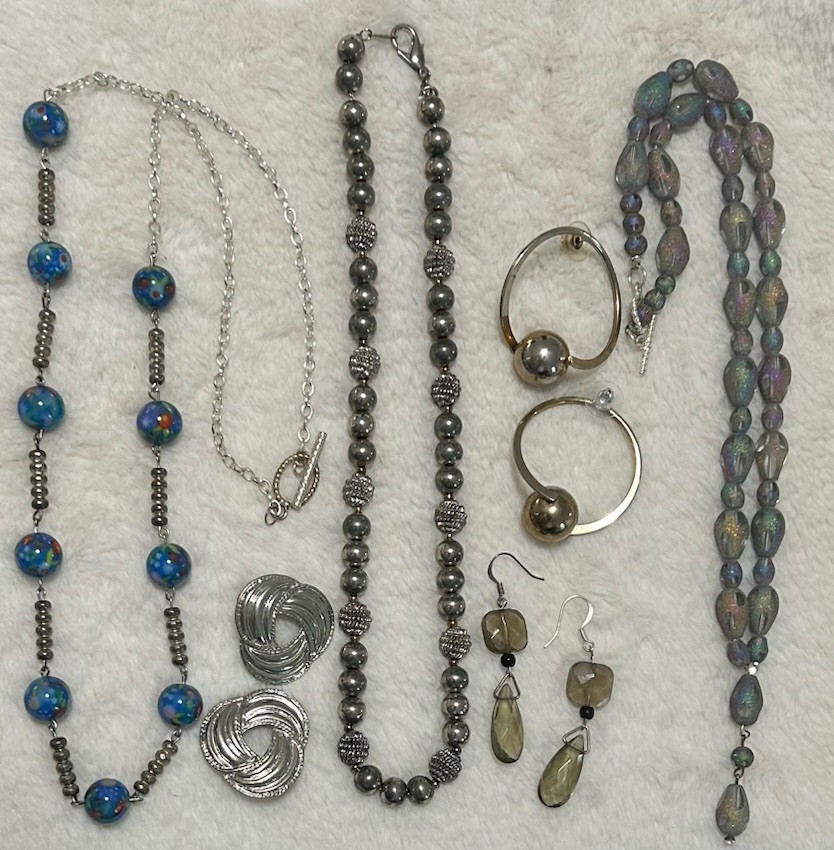 Vintage 90’s Jewelry Lot Of 6 Turquoise Lavender Silver Tone Necklace Earrings
