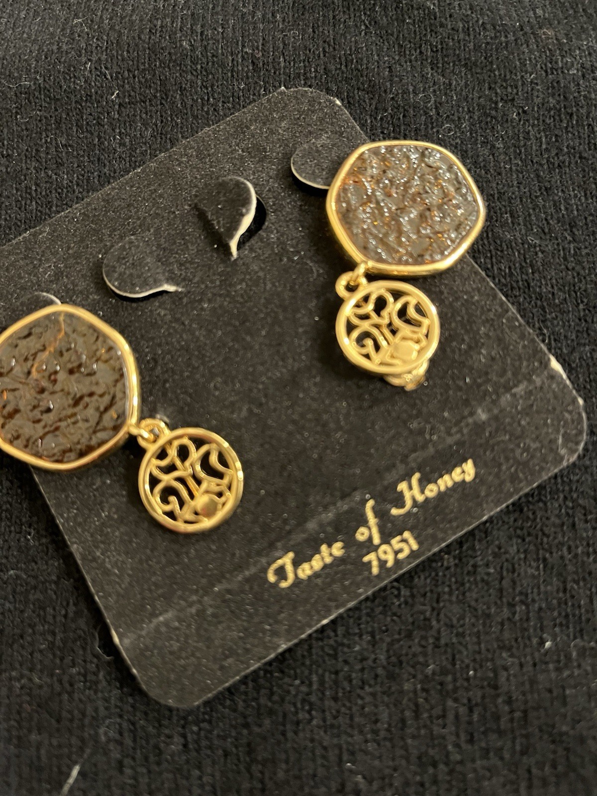 Vintage Sarah Coventry Taste Of Honey 7951 Amber Gold Clip On Earrings