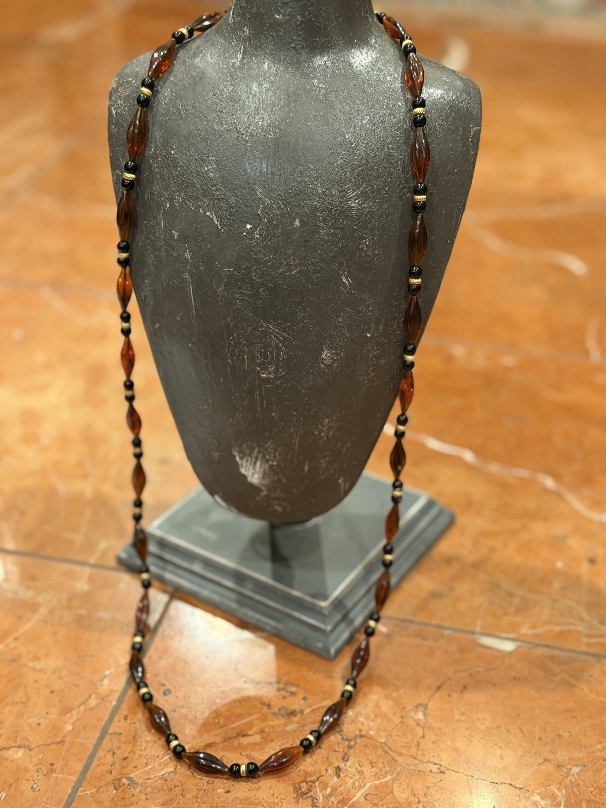 FAUX TORTOISE LUCITE GRADUATED BEAD & AVON 3927 NECKLACE BARETTE VINTAGE LOT EUC