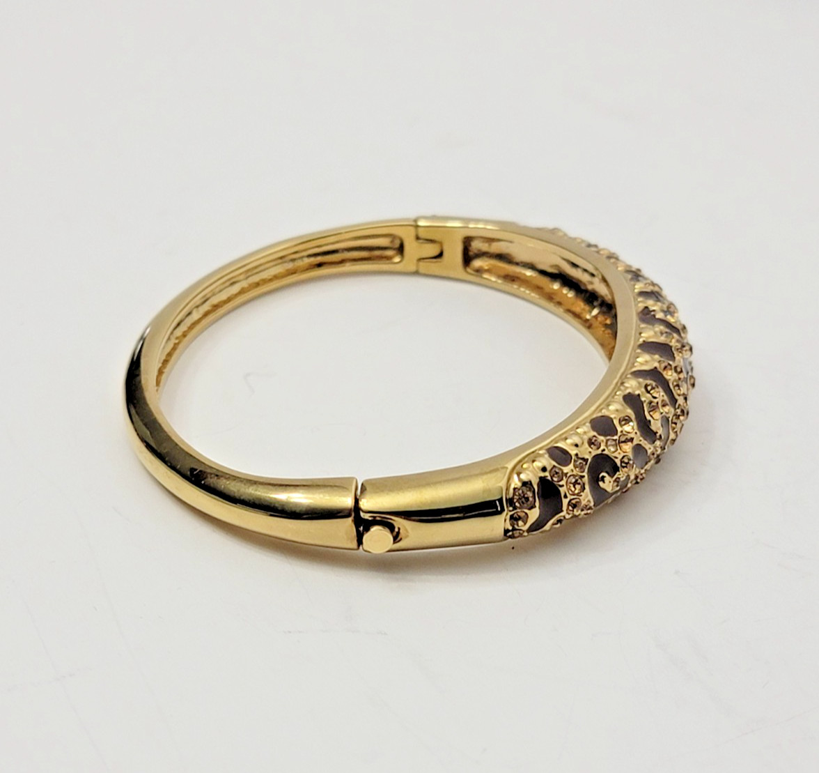 Bangle Bracelet Animal Print Enamel Gold Tone, Hinged Opening
