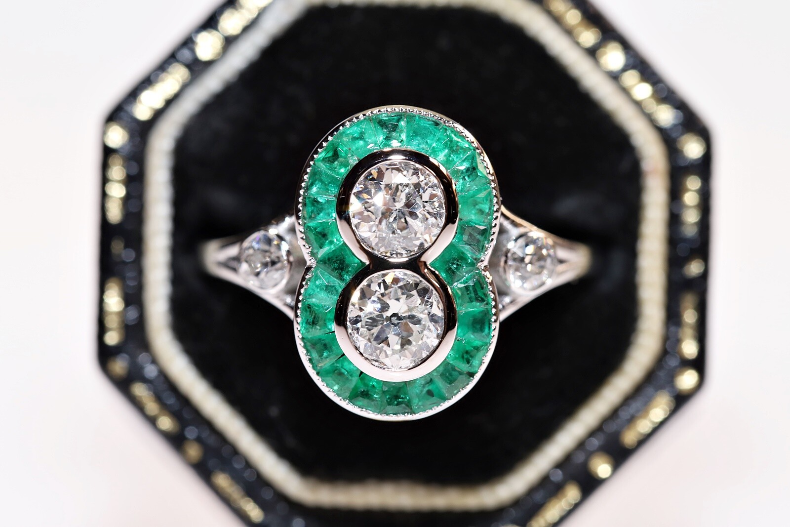 New Made 18k Gold Natural Old Cut Diamond And Caliber Cut Emerald Ring
