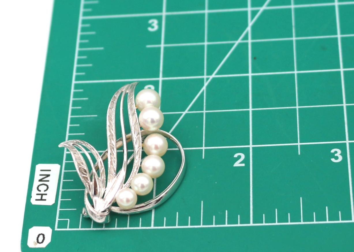 Vintage Mikimoto M S Signed Sterling Silver Akoya 6 Pearl Leaf Pin Brooch 7.15g