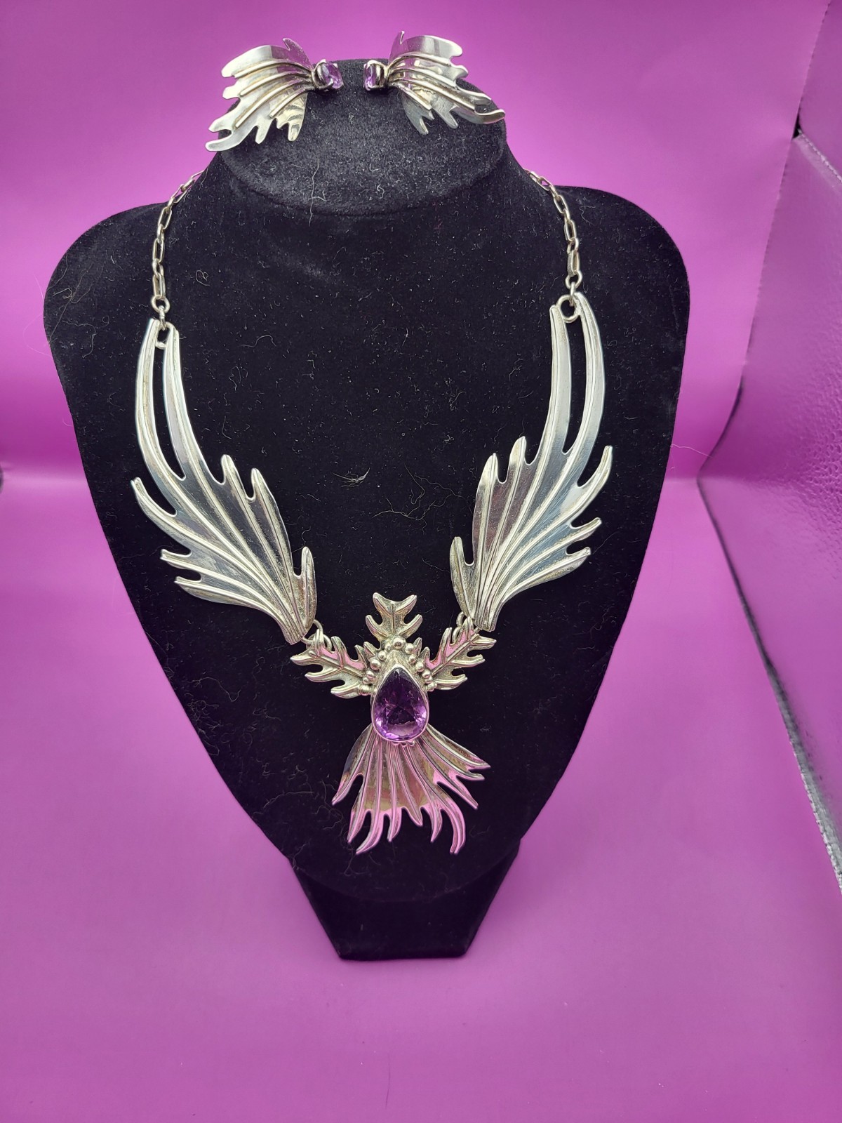 SET: CAROL FELLEY STERLING NECKLACE & EARRINGS, AMETHYST ABSTRACT BIRD RARE