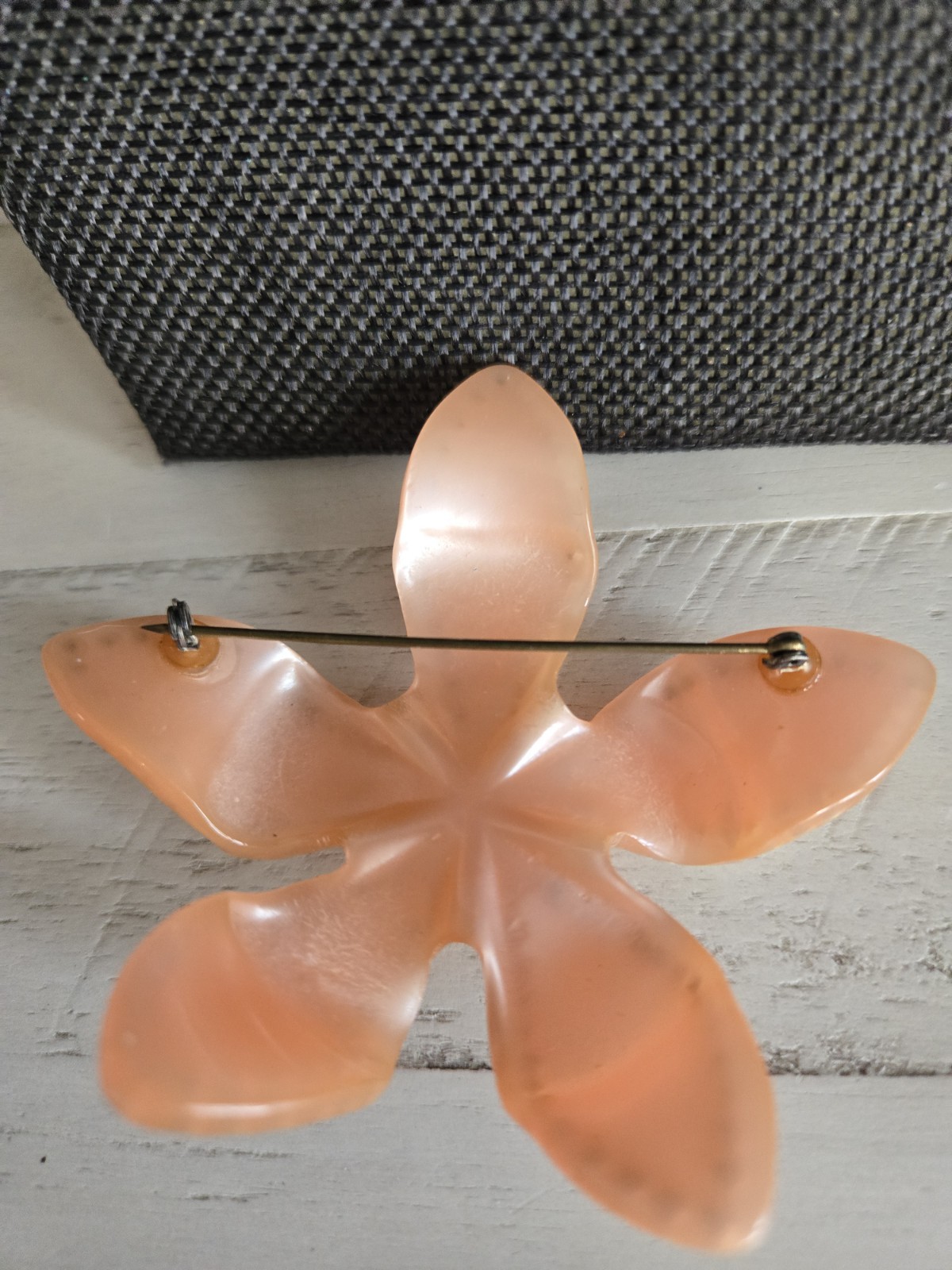 Vintage Lucite And Rhinestone Pink Flower Pin Brooch 3″x3″