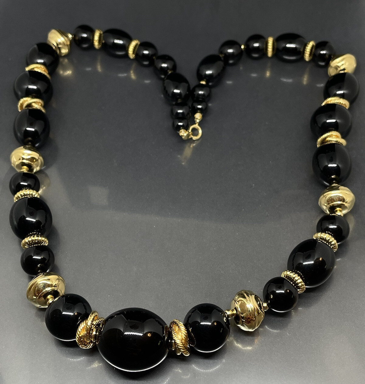 Vintage Trifari Necklace Gold Tone And Black Beaded 23.5 in Signed✨
