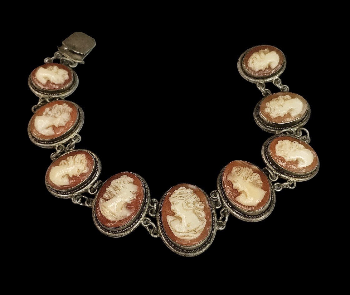 Vintage Sisters Cameo Bracelet 800 Silver
