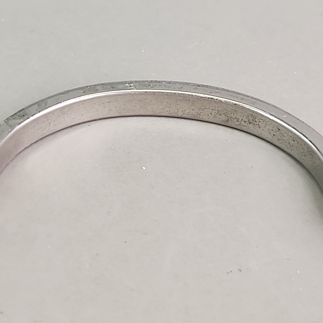 Vintage Etched Hinged Bangle Bracelet 5mm Silver Tone 6.25″