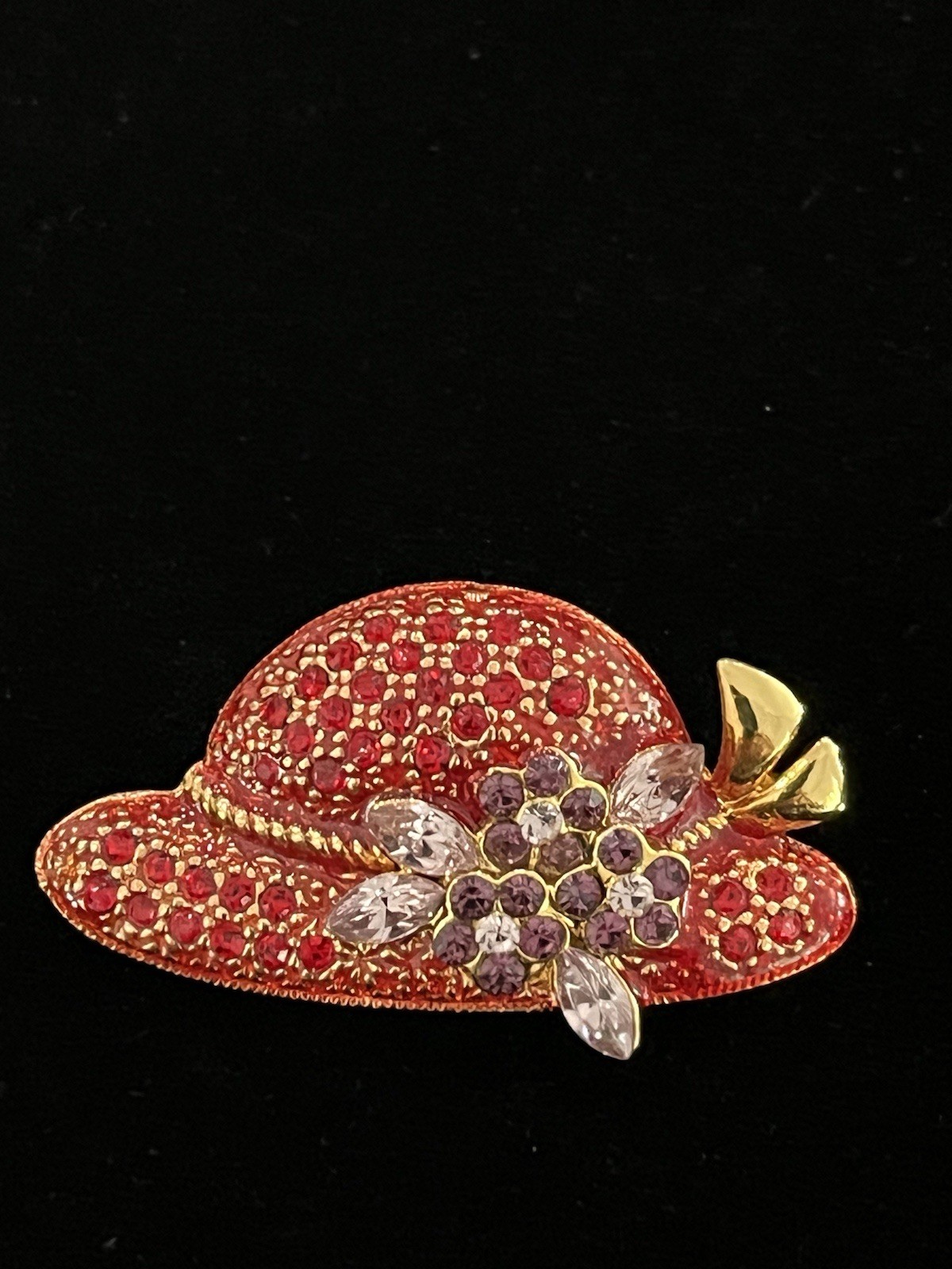 Vintage Red Hat Society Gold Tone & Rhinestone Brooch Pin