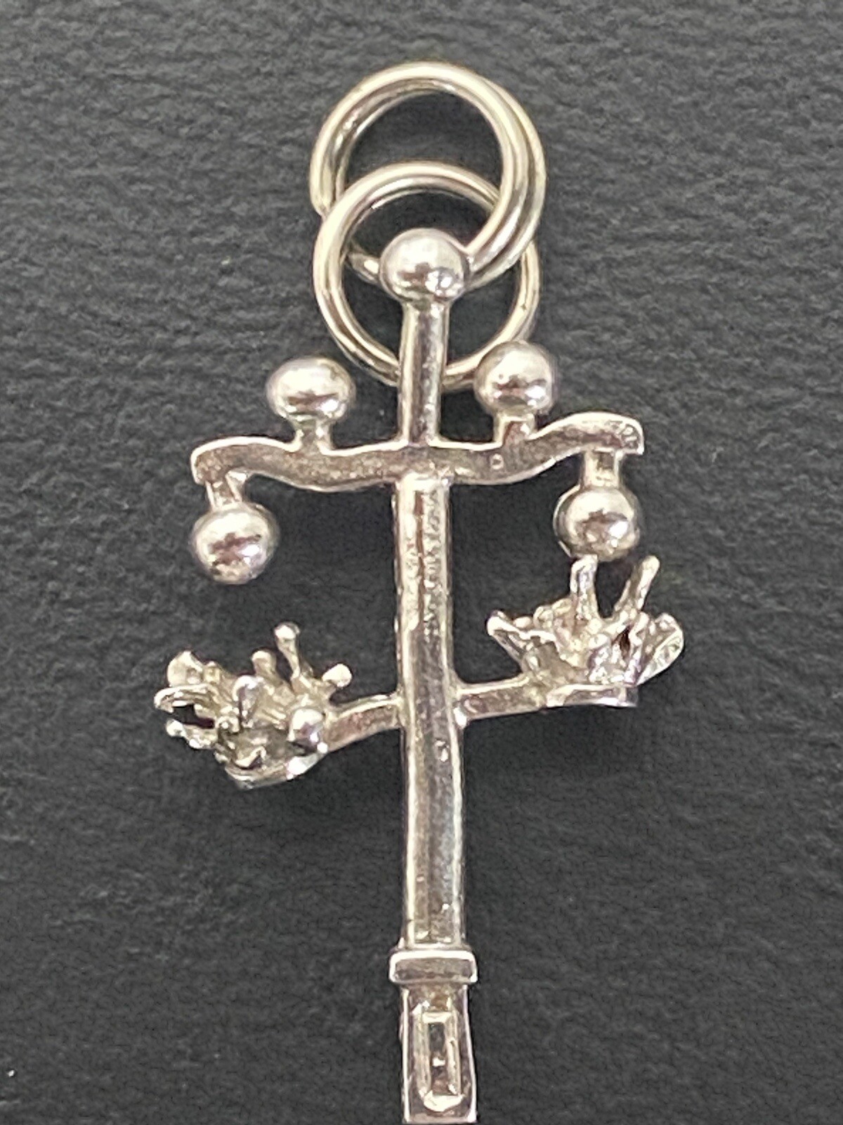 Vintage Sterling Slver Charm Figural 3D Lamp Post