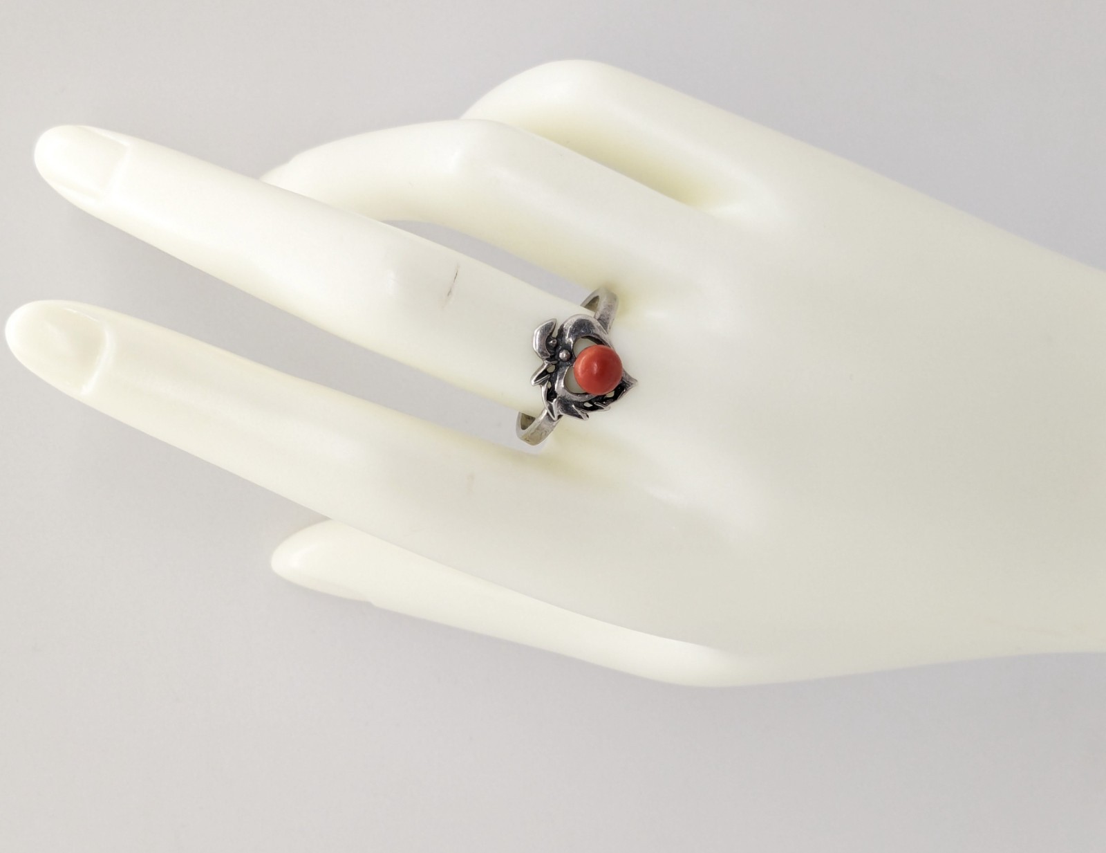 Vintage Rare Soviet RING Silver 925 with Chic Natural Coral-size:9.5US(19.5mm)#1
