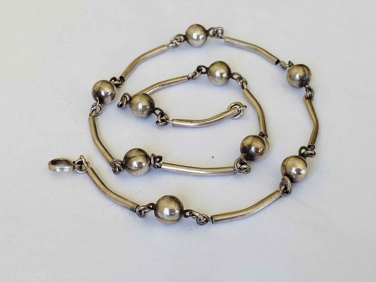 Vintage Sterling Silver Modernist Bar & Ball Bead Station Link Necklace 16-Grams