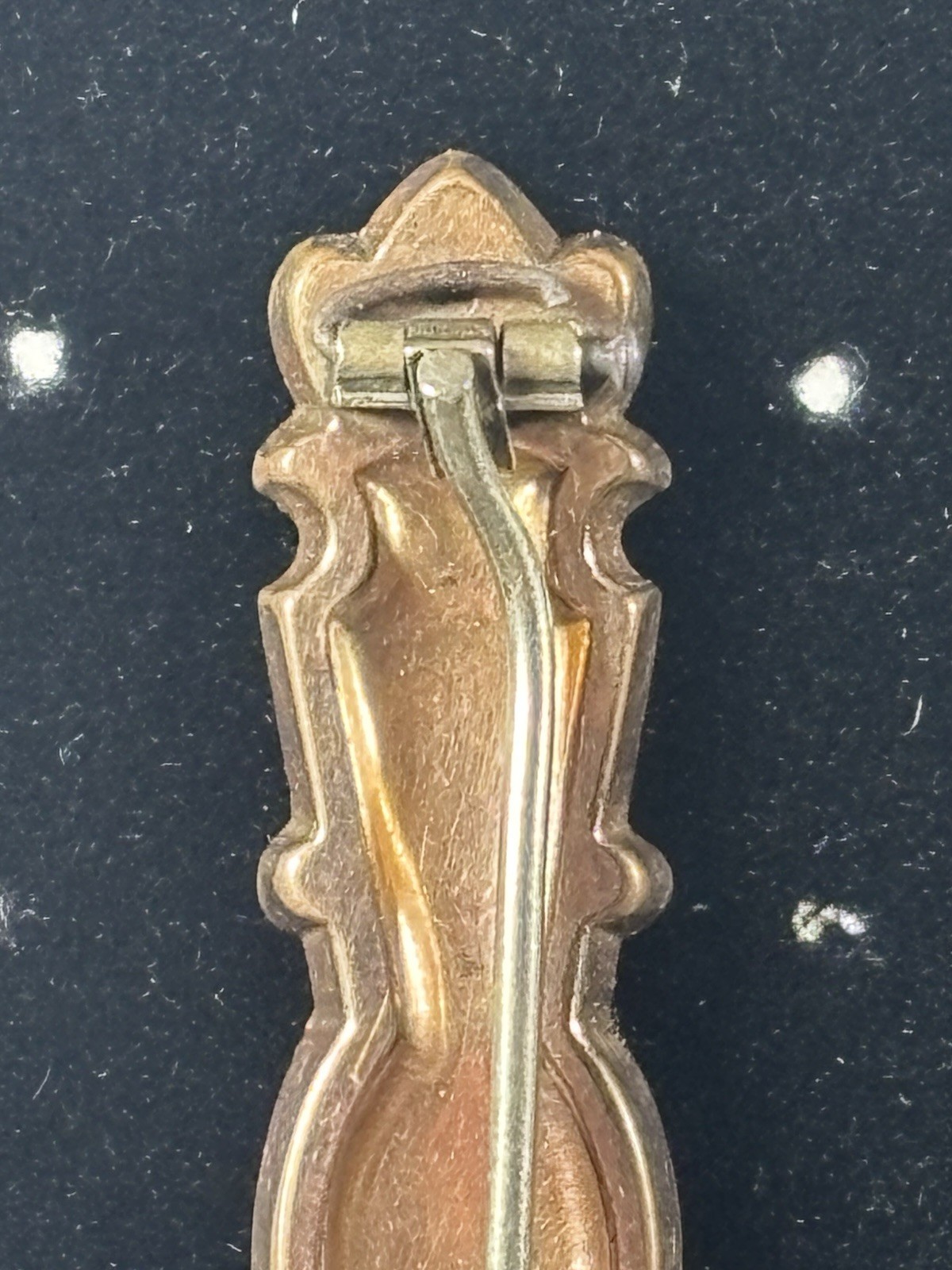 Vintage 10K Gold Filled Floral Etched Brooch Pin Unmarked Tested GF 2”