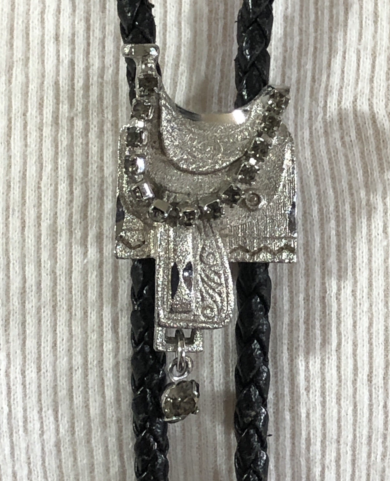 Saddle Bolo Tie Slide Braided Leather Western Rhinestone – Vintage
