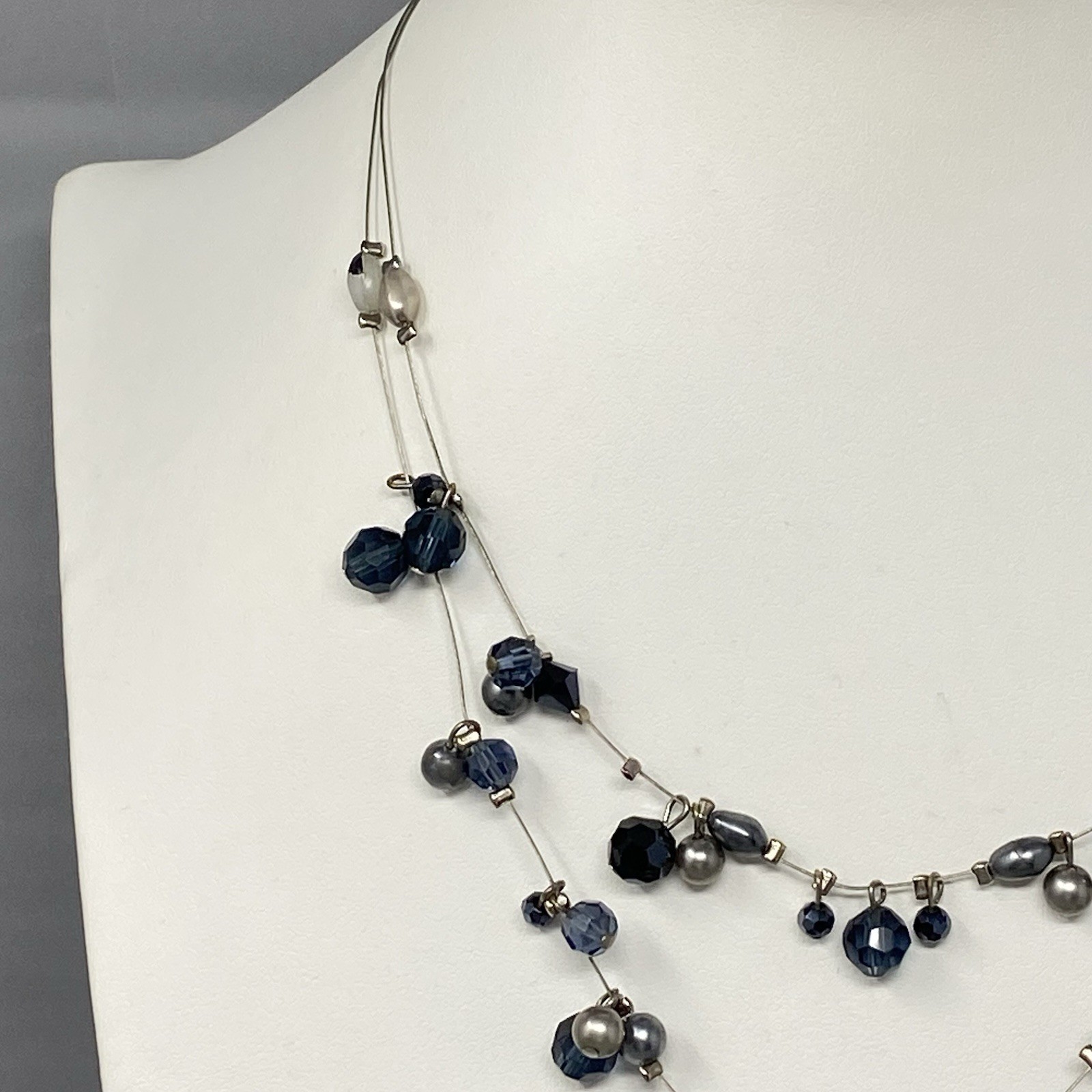 Glass Bead Fringe Necklace Blue Gray Station Layered Collar Memory Wire 19″