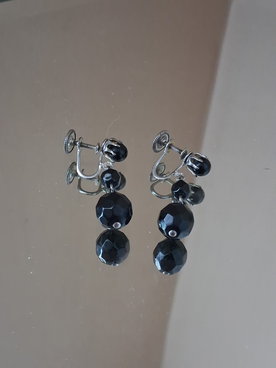 Vintage Lot Of 4 Screw Back Earrings 1930’s – 1950’s