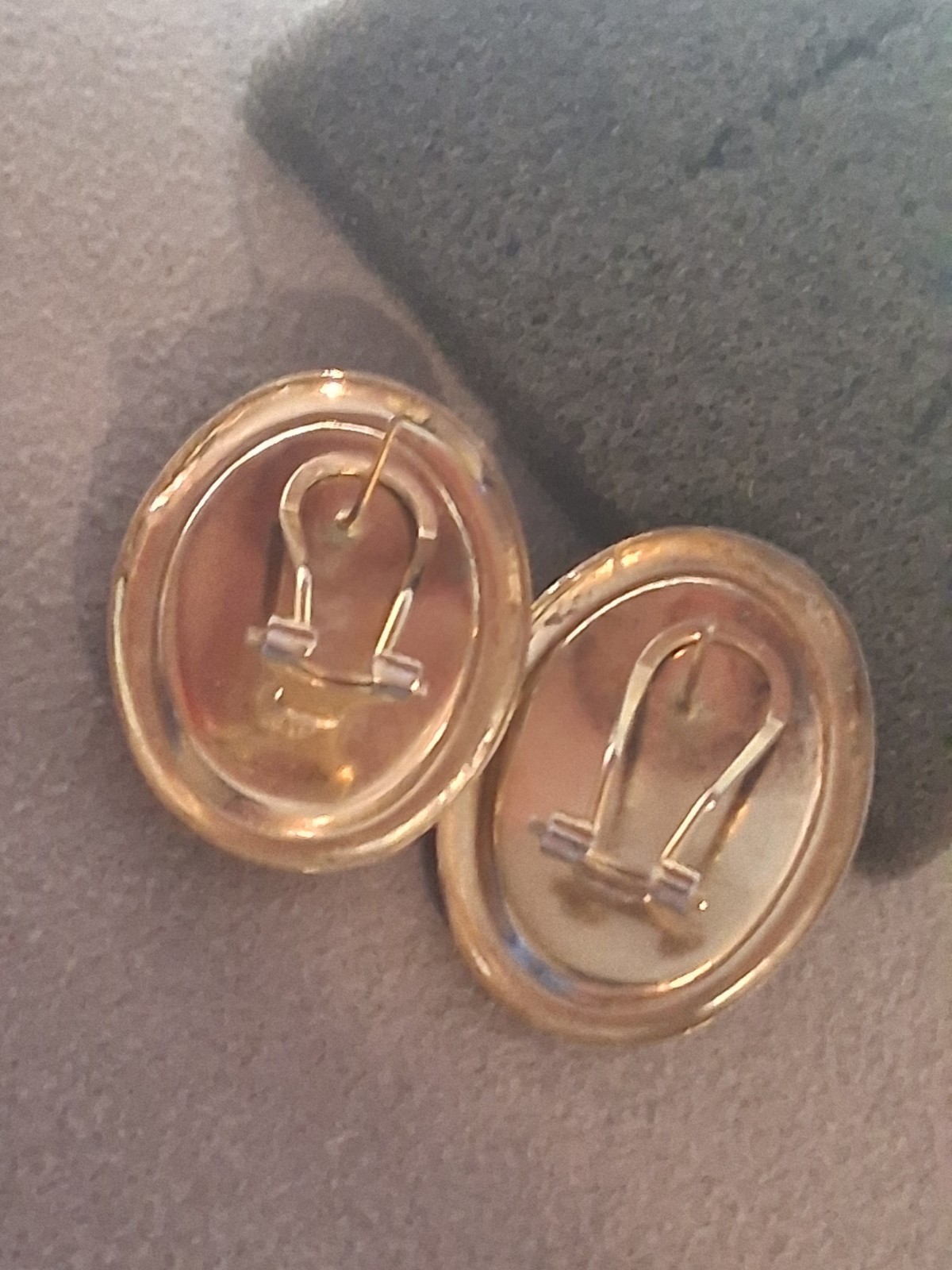 Rose quartz oval cabochon gold plated vintage earrings