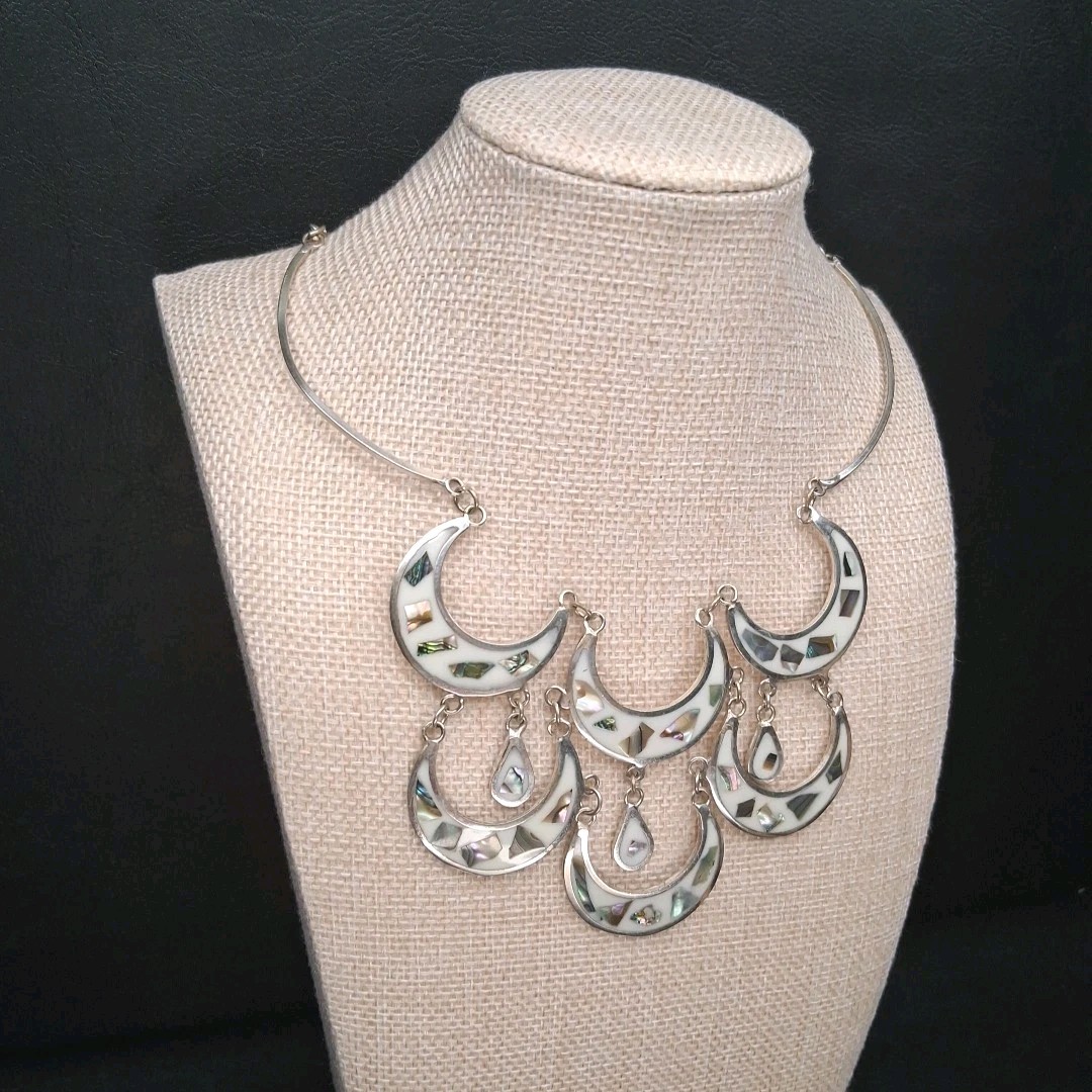 Vintage Alpaca MEXICO Cresent Moon Bib Necklace Abalone And White Enamel. 17.883