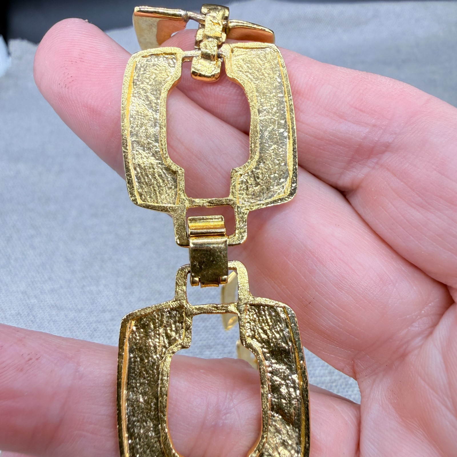 Vintage Necklace Chunky Gold Tone Square Chain Heavy 22 Inches