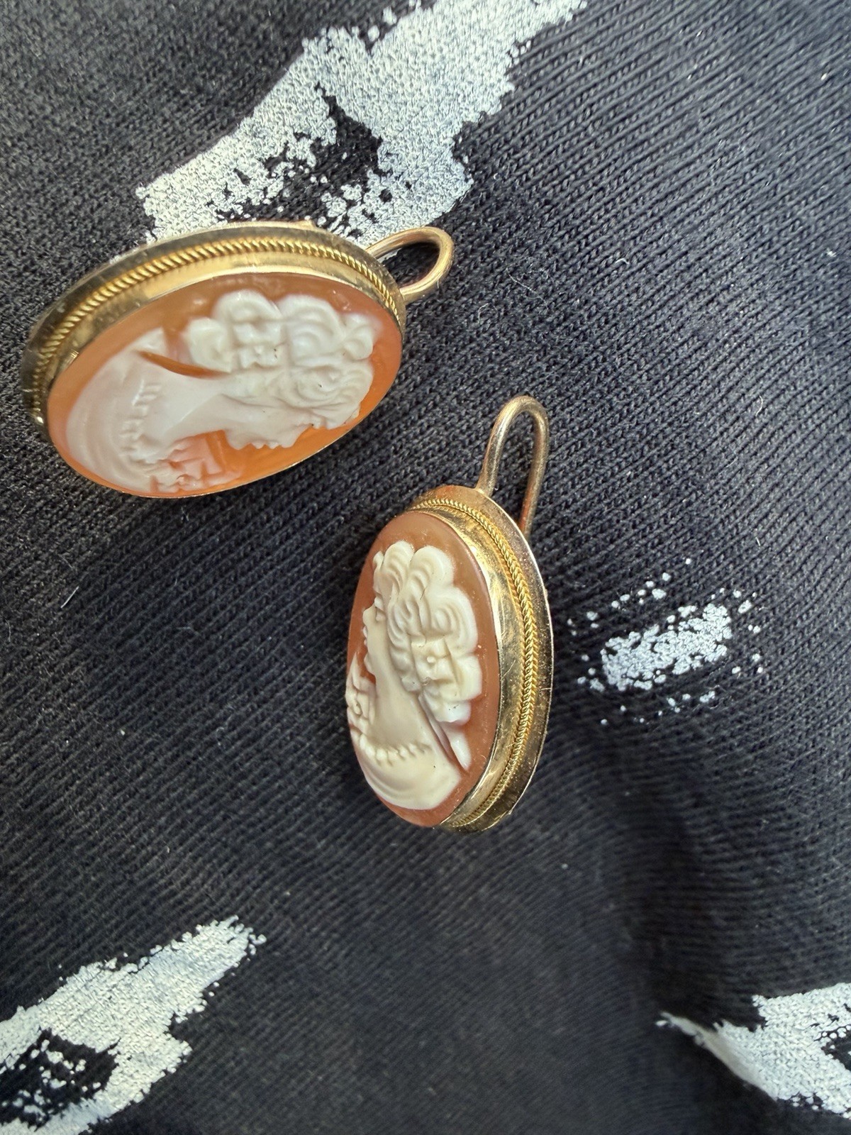 Oval Portrait Cameo Dangle Drop Earrings with Ear Wires, 14 K Gold